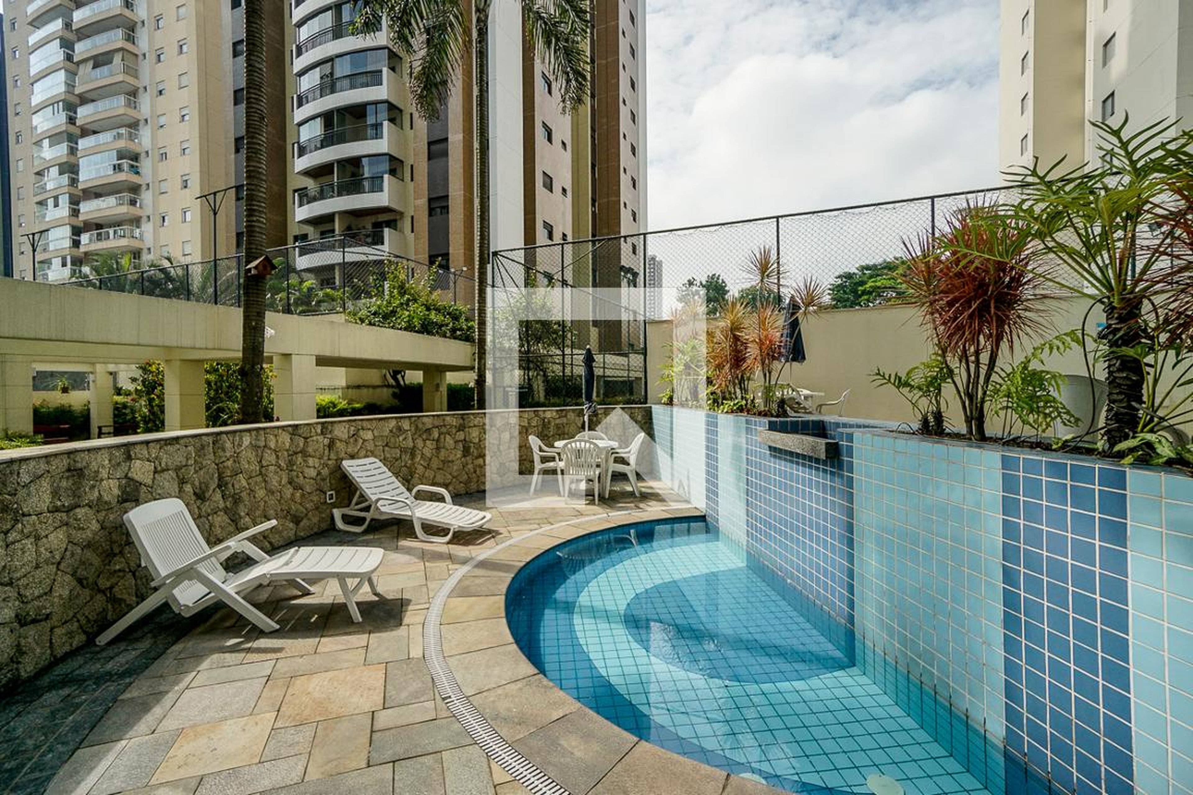 Piscina infantil - ESPORT e VIDA