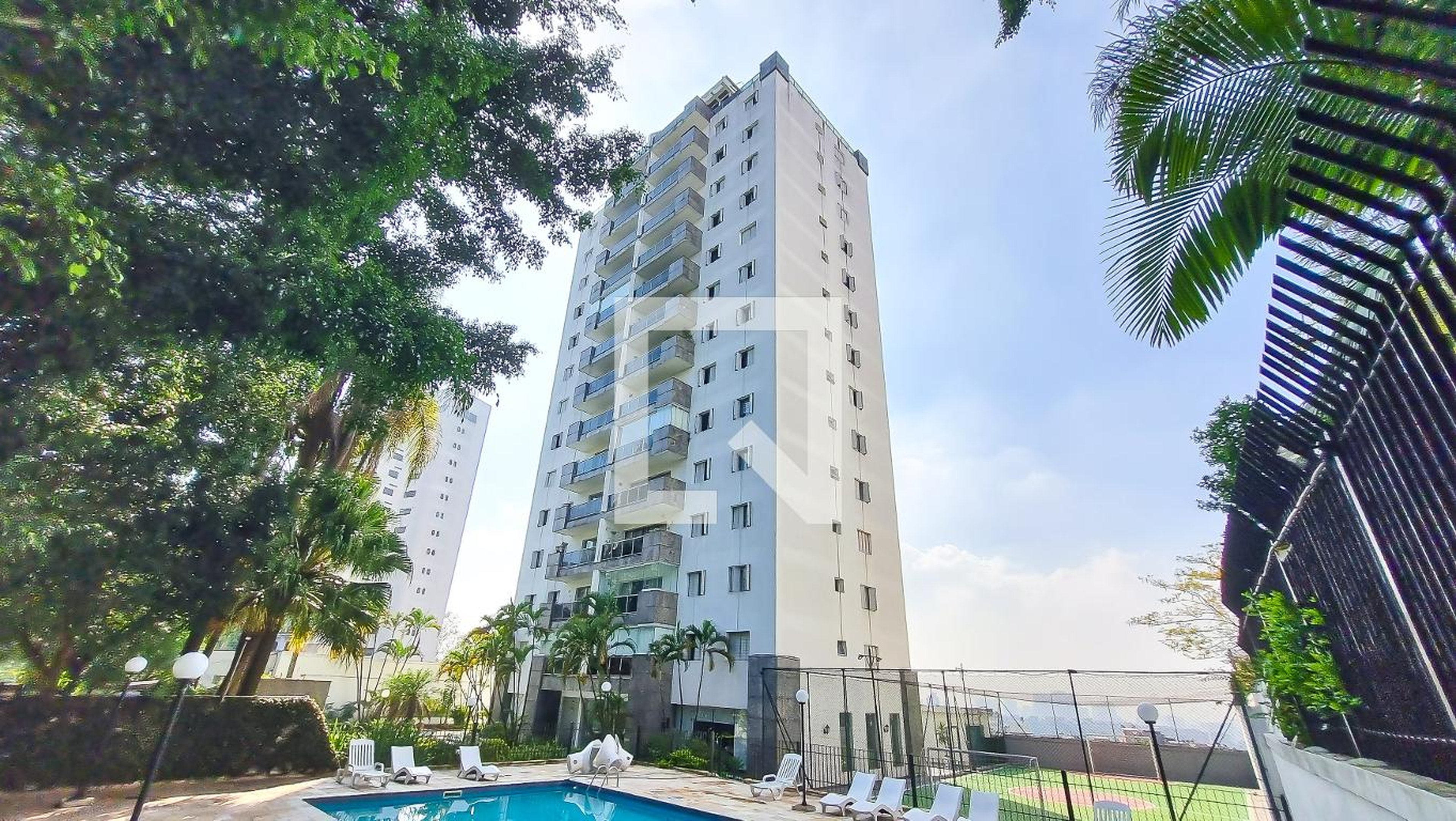 Fachada Condomínio Maison Saint Paul