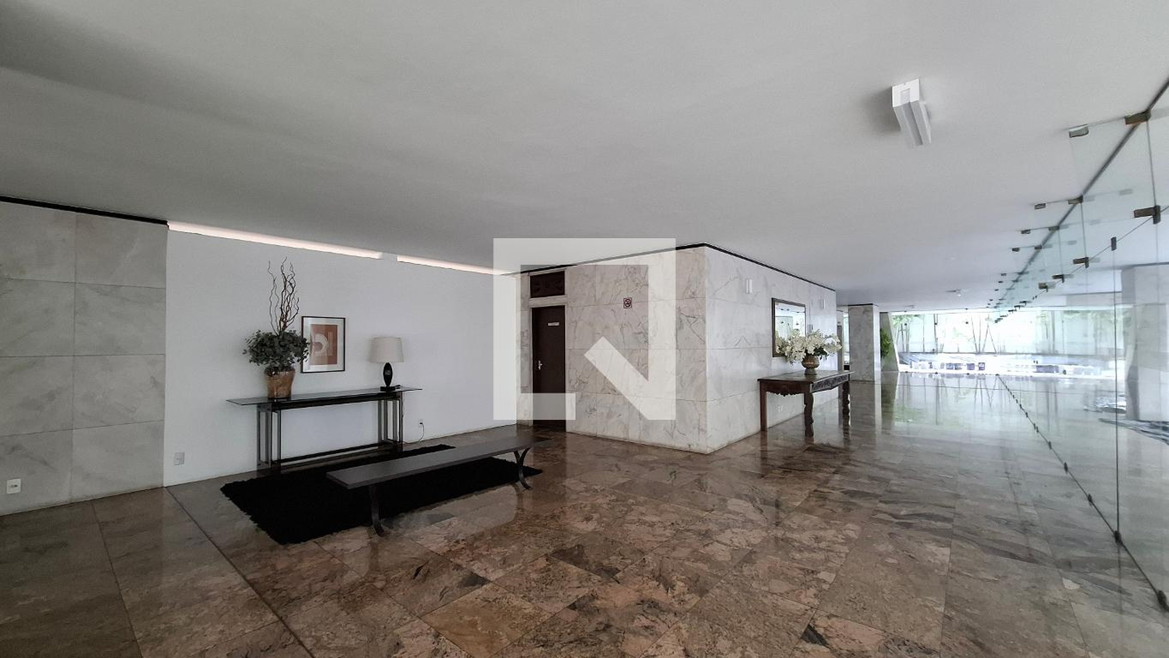 Hall Social - Edifício Estoril Sol