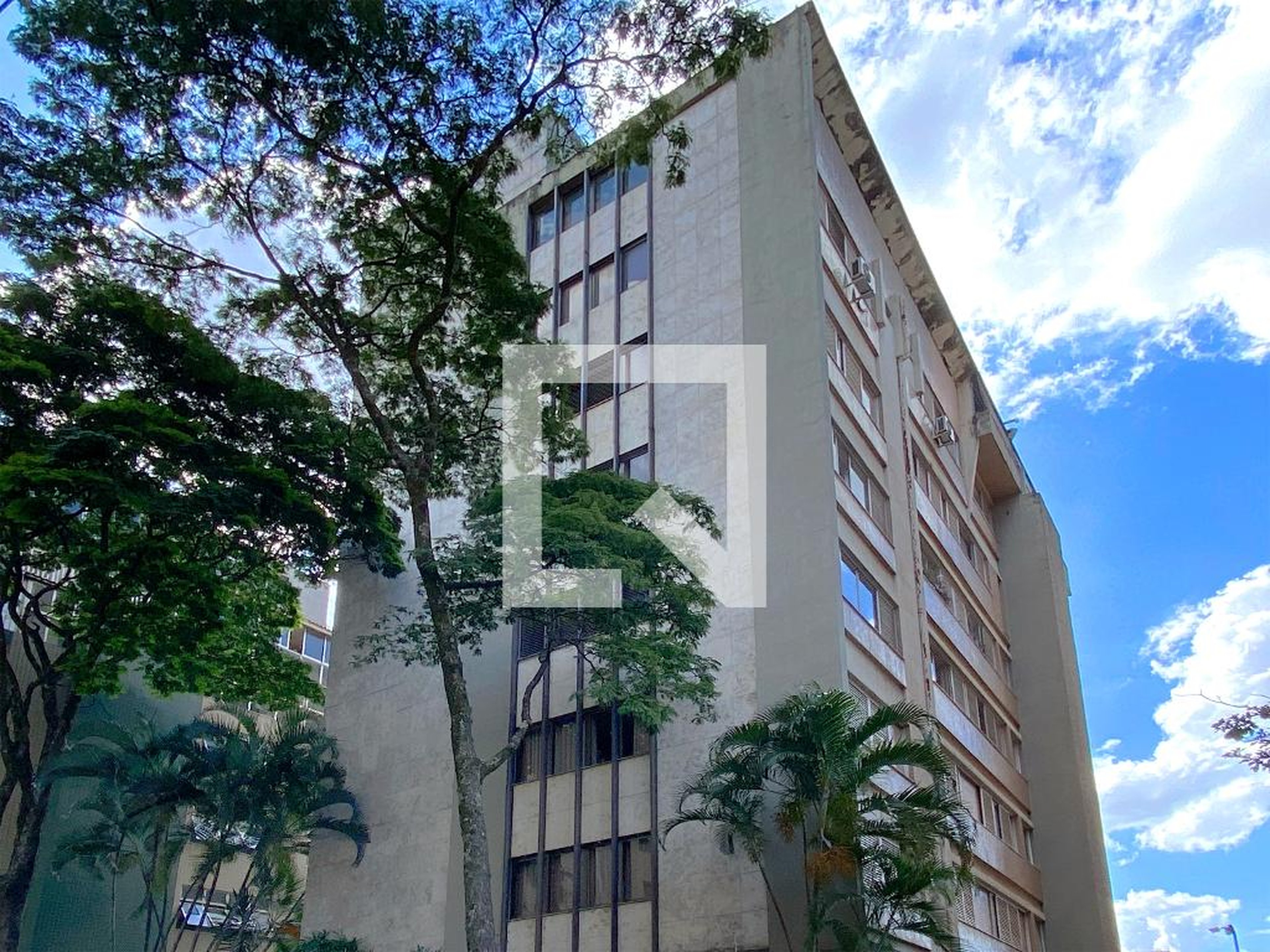 Fachada Condomínio em Rua dos Dominicanos, 158