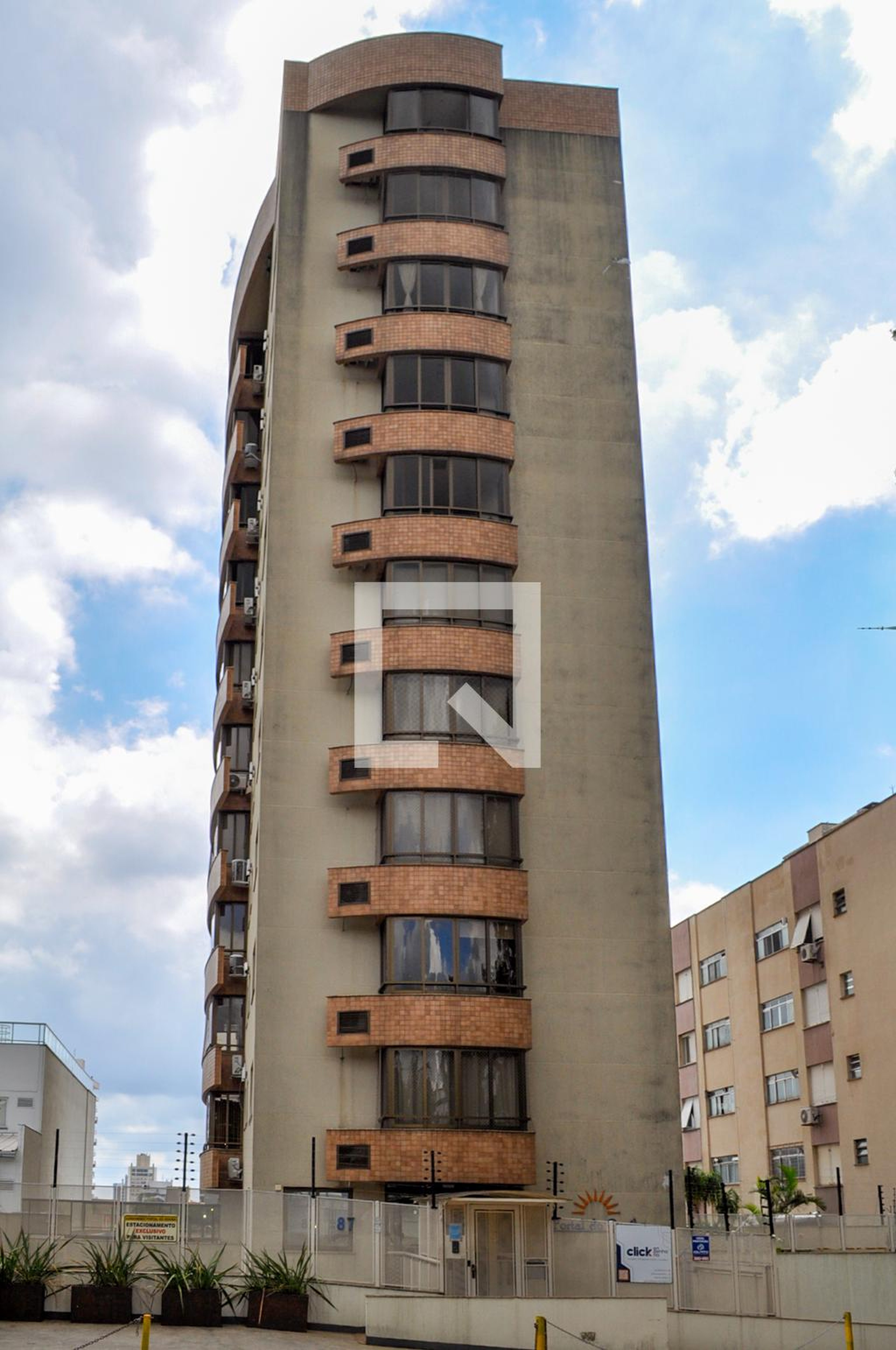 Fachada Edifício Portal do Guaíba