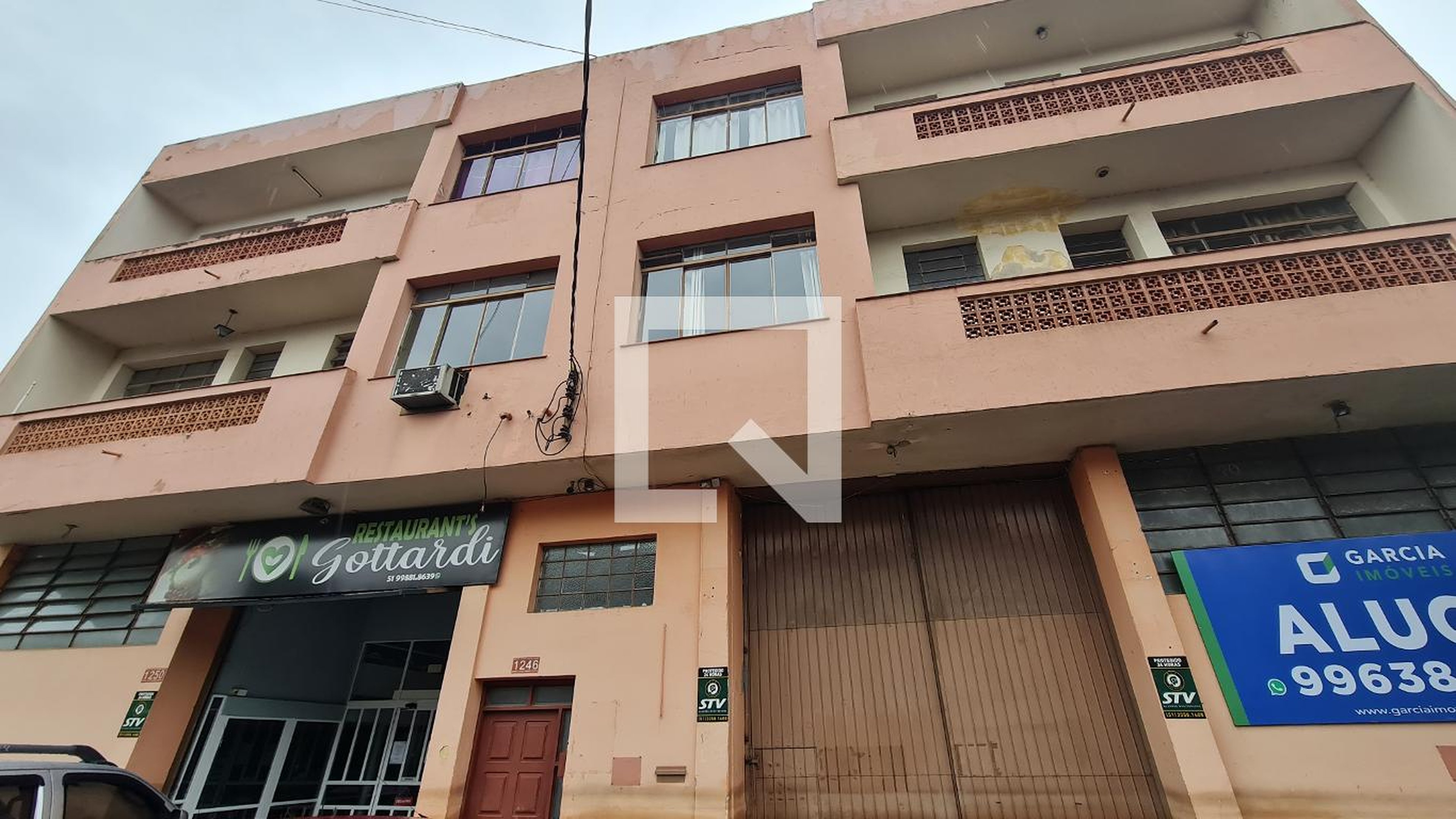 Fachada do Prédio Condomínio em Rua Dona Margarida, 1246