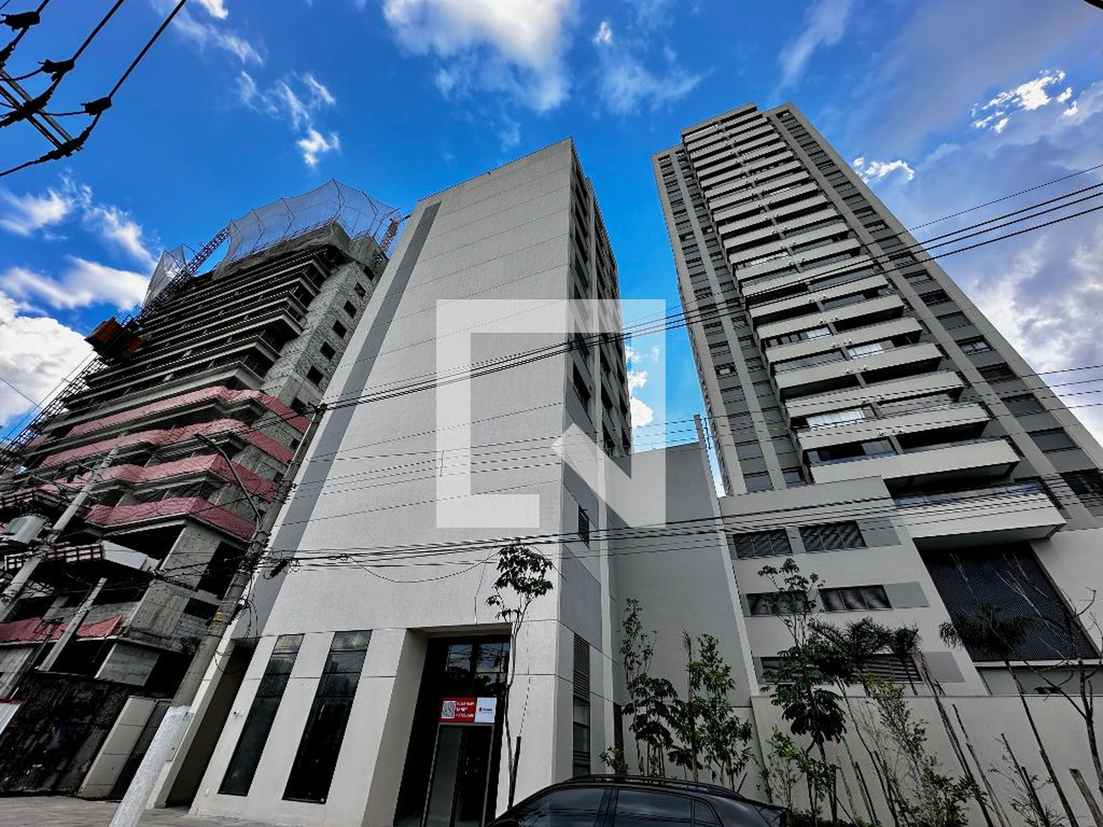 Fachada Condomínio em Rua Rita Joana de Sousa, 53