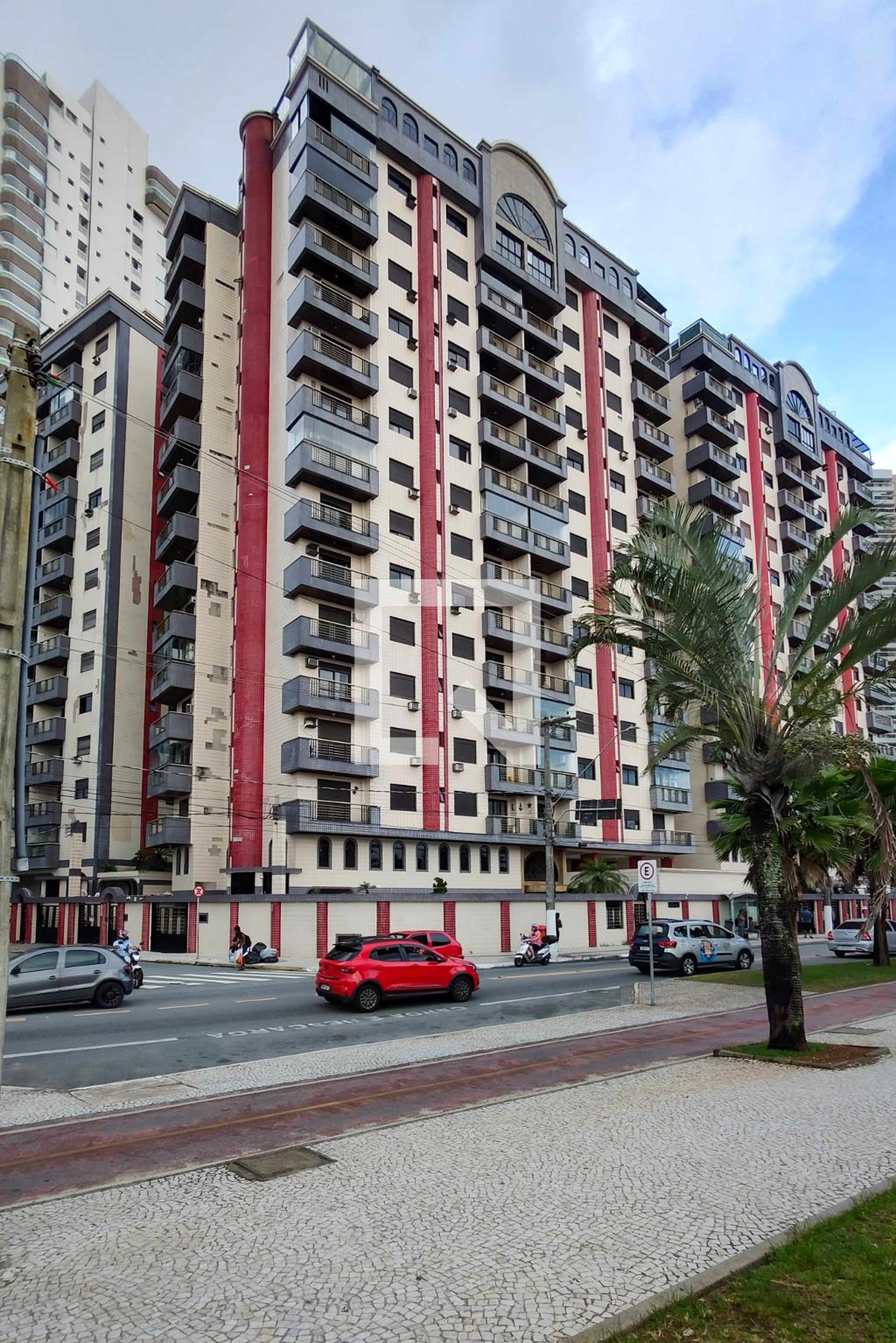 Fachada do Prédio Condomínio Costa Brava