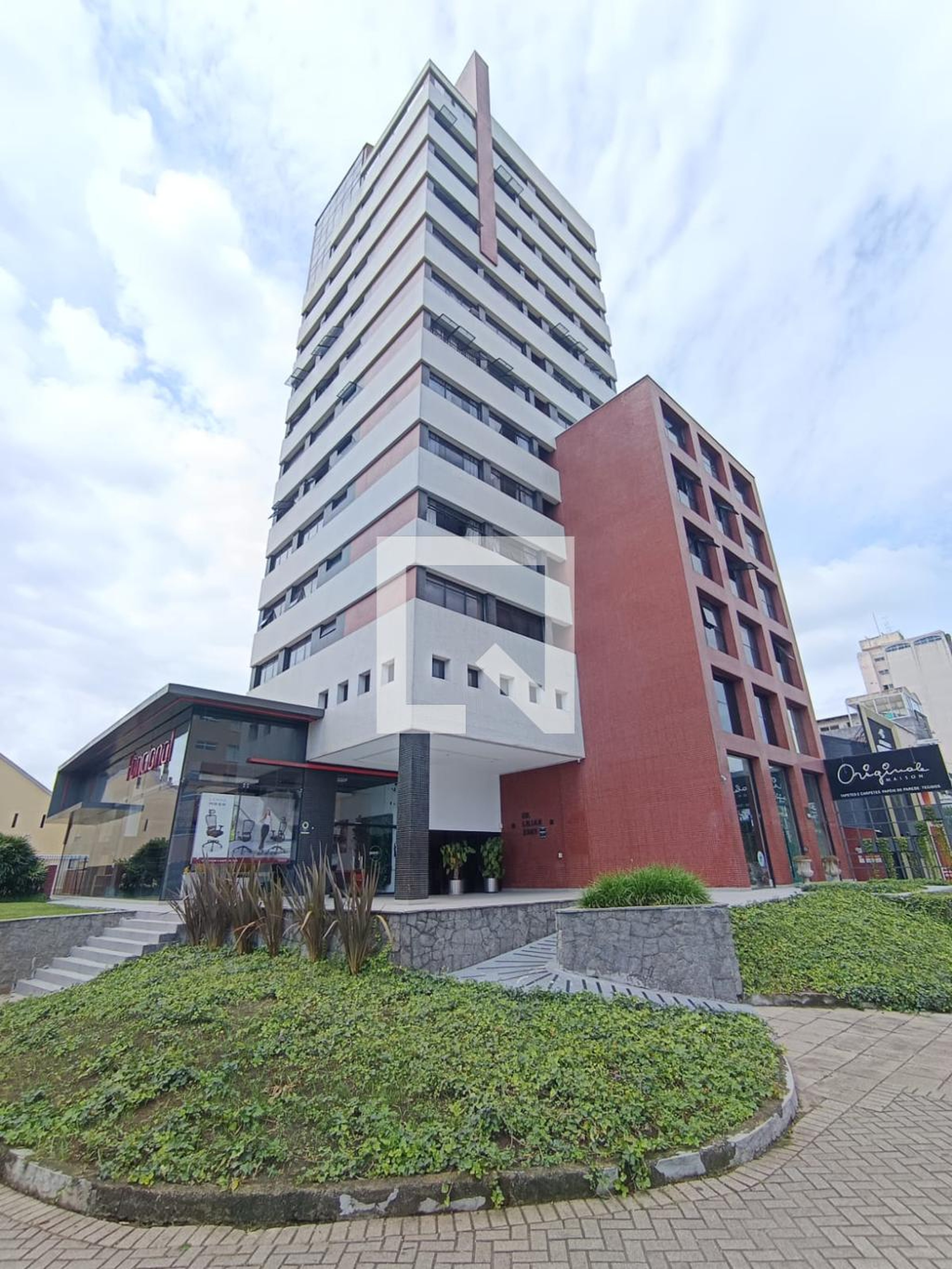 Fachada do Prédio Condomínio em Rua Desembargador Motta, 2365