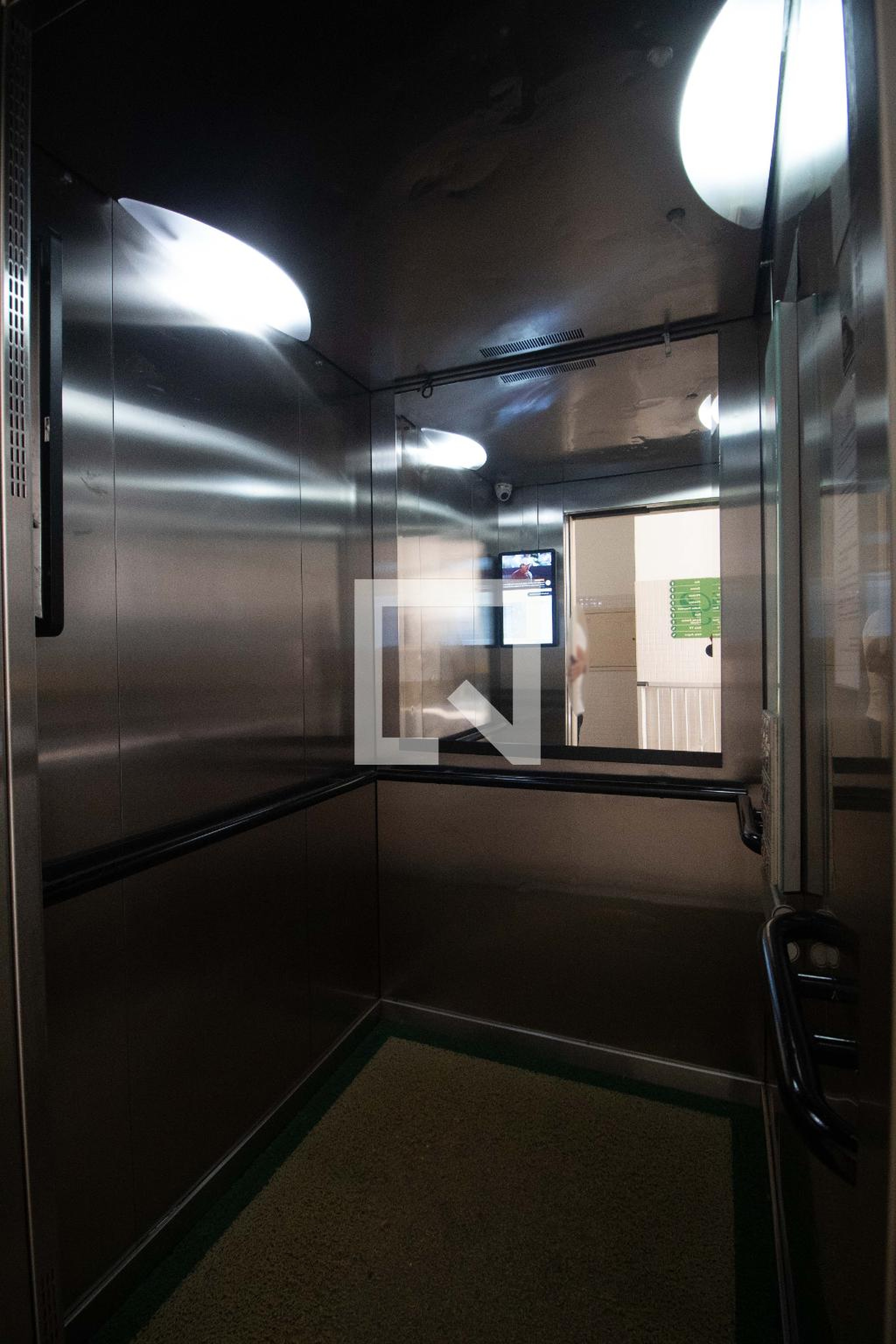 Elevador - Edifício Paysage