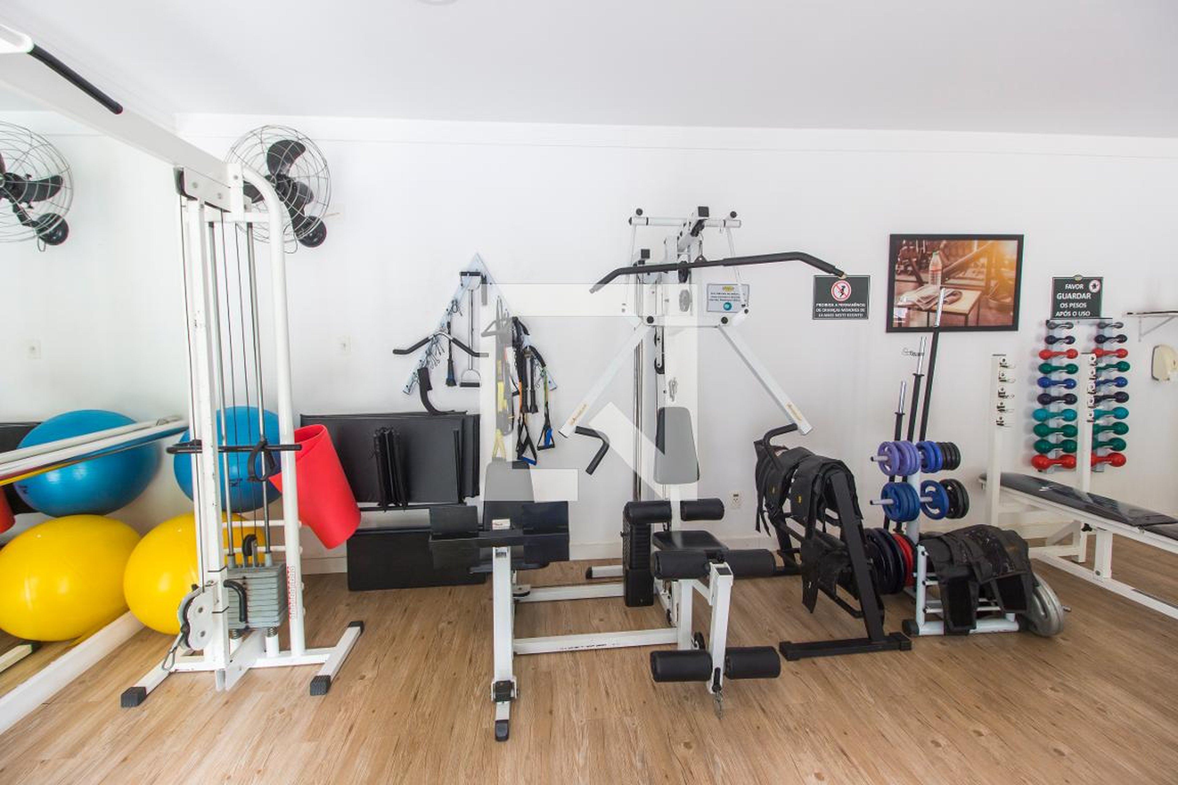 Academia - Bosque Tambore