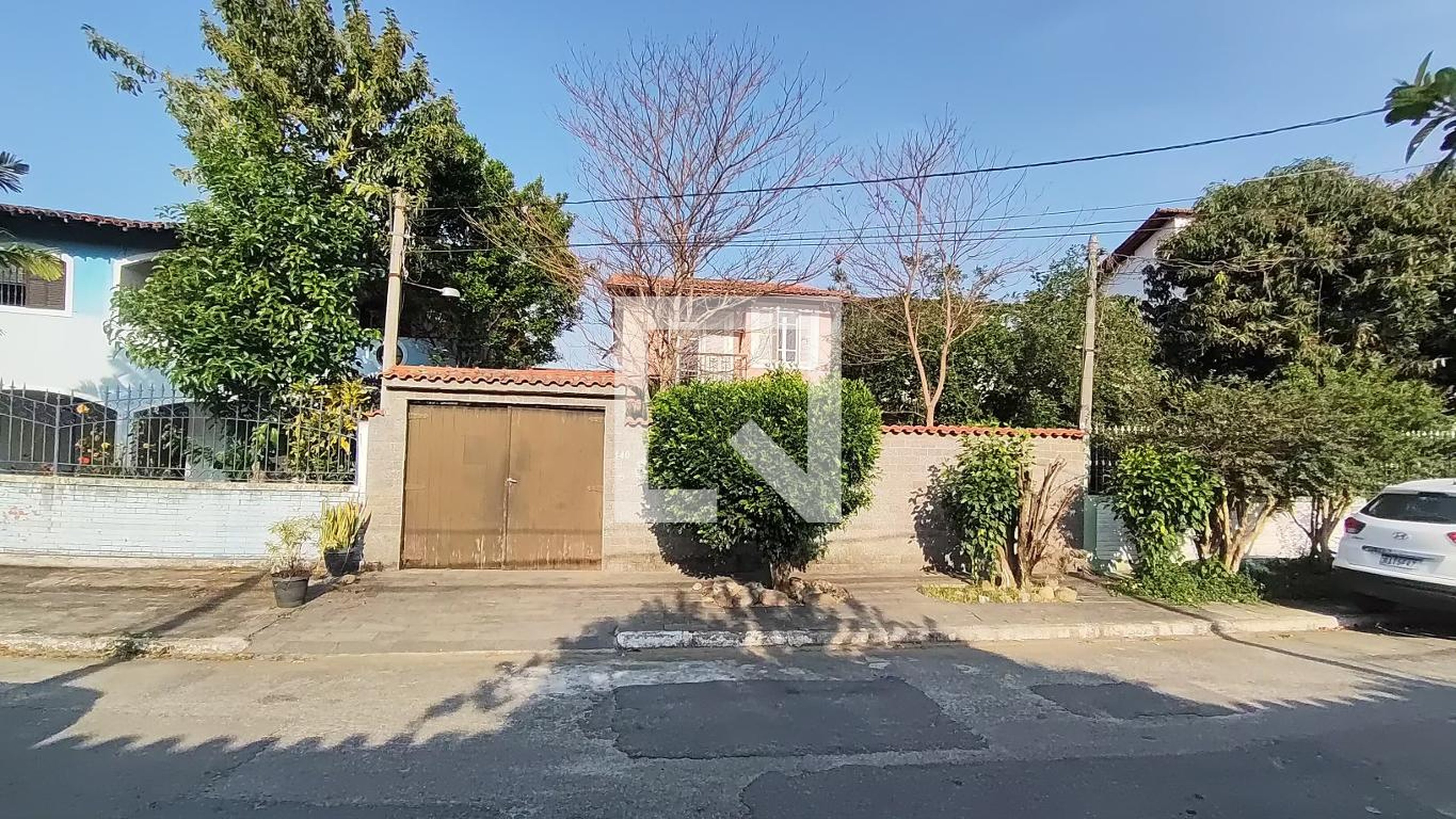 Fachada Condomínio em Rua Baixa Grande, 140