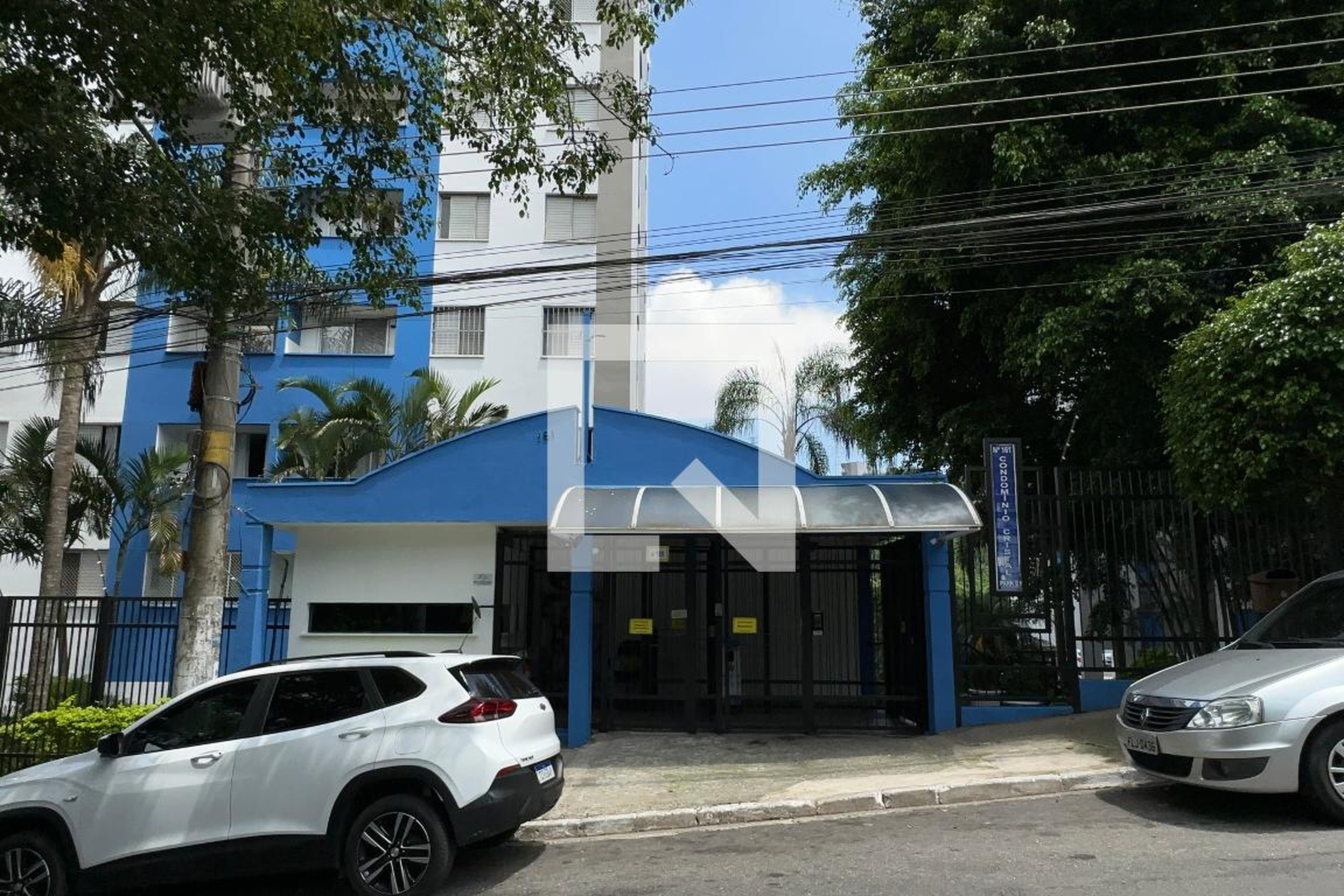 Fachada Condomínio em Rua Demerval da Fonseca, 0