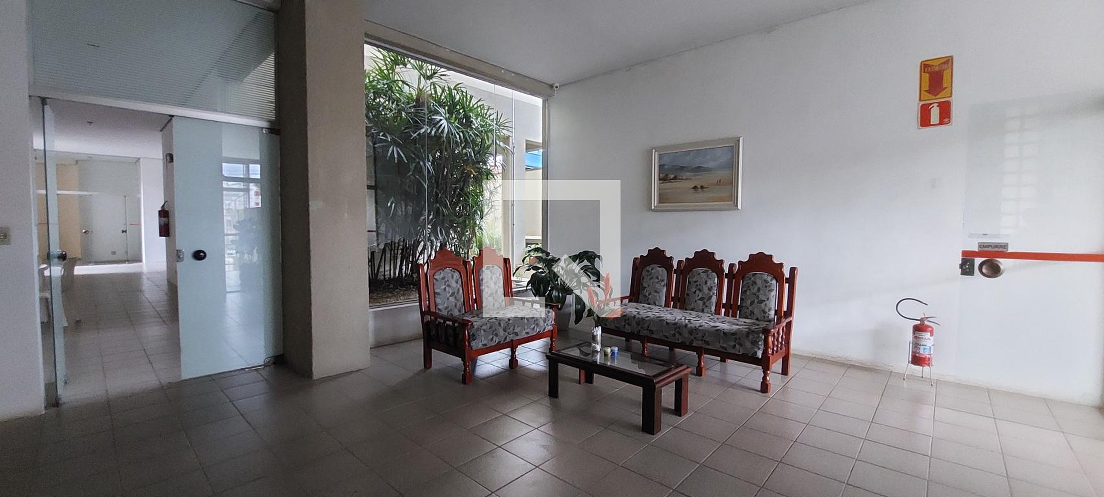 Hall de entrada - Edifício Residencial Jatiuca