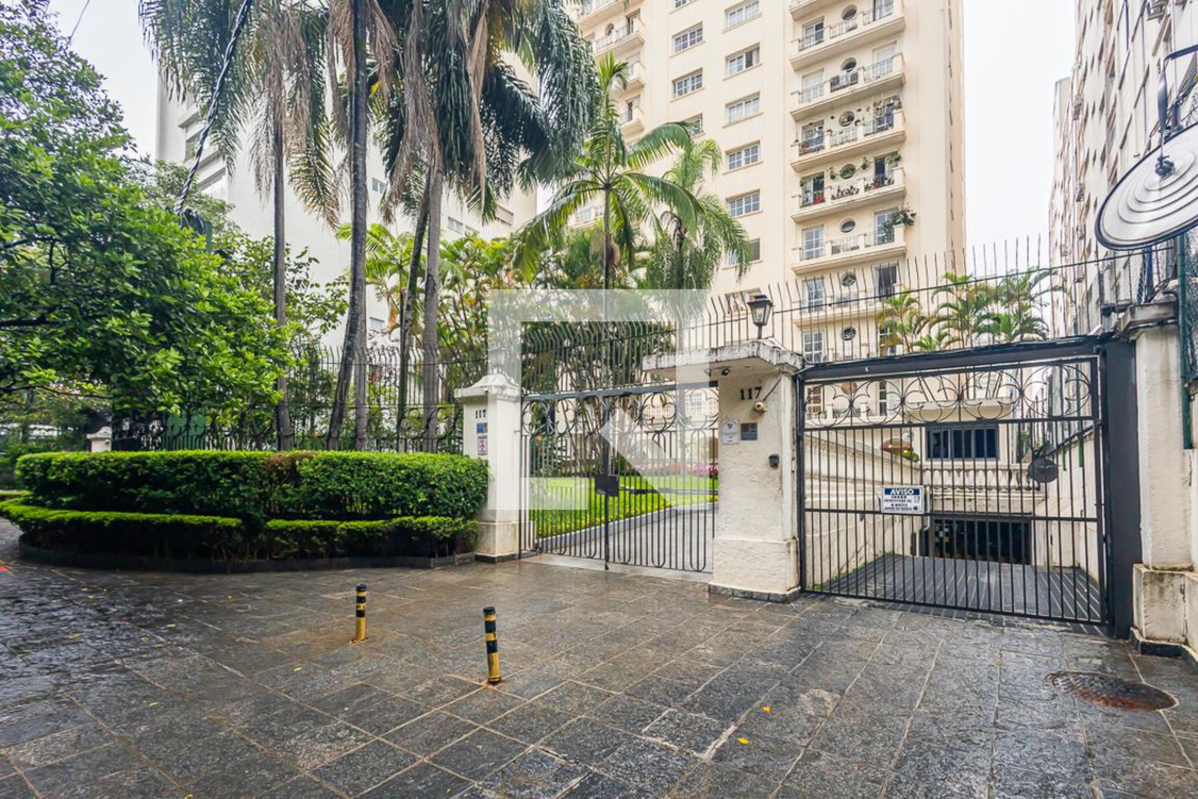 Fachada Condomínio Mansão Frederico Basille