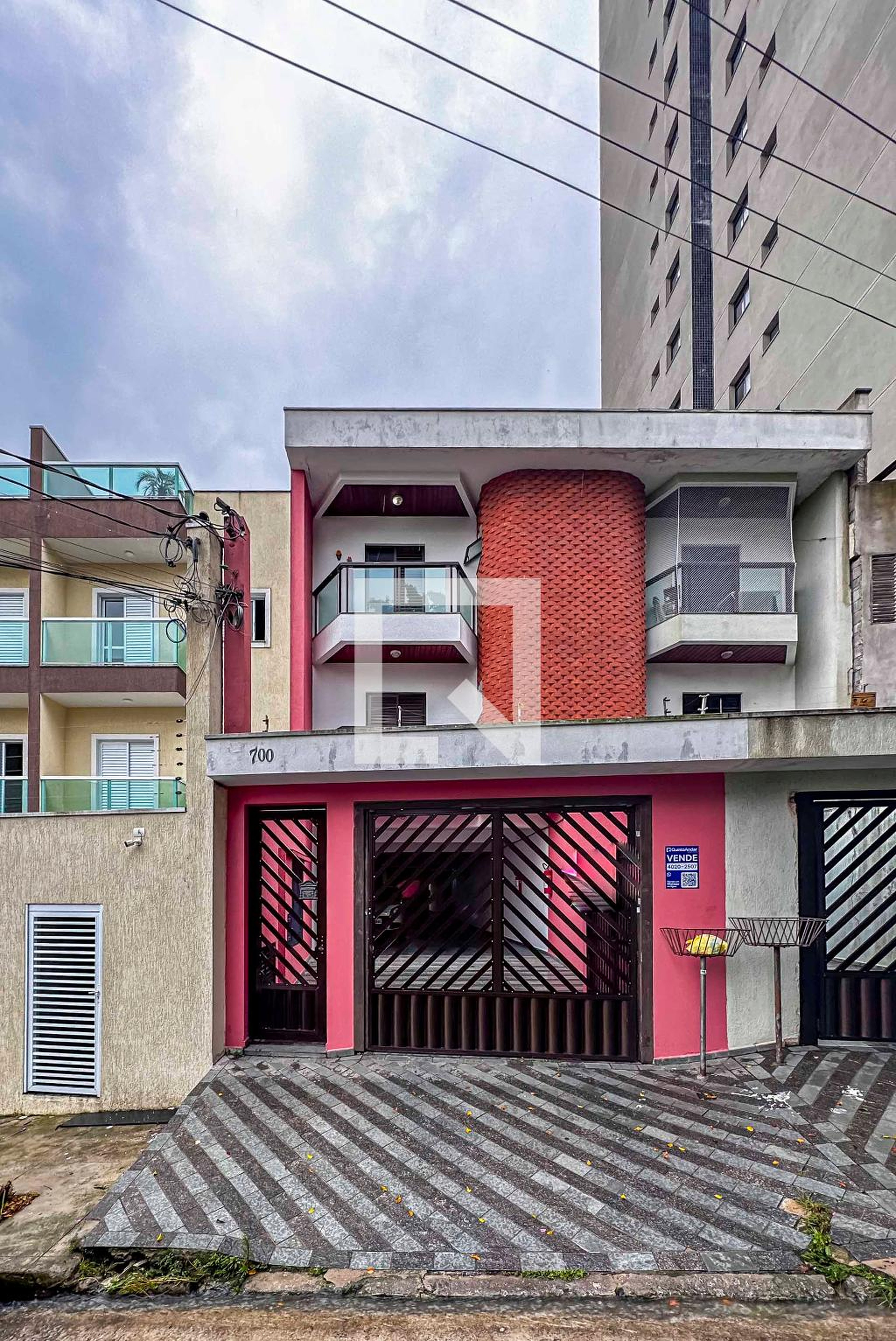 Fachada Condomínio em Rua Atibaia, 700