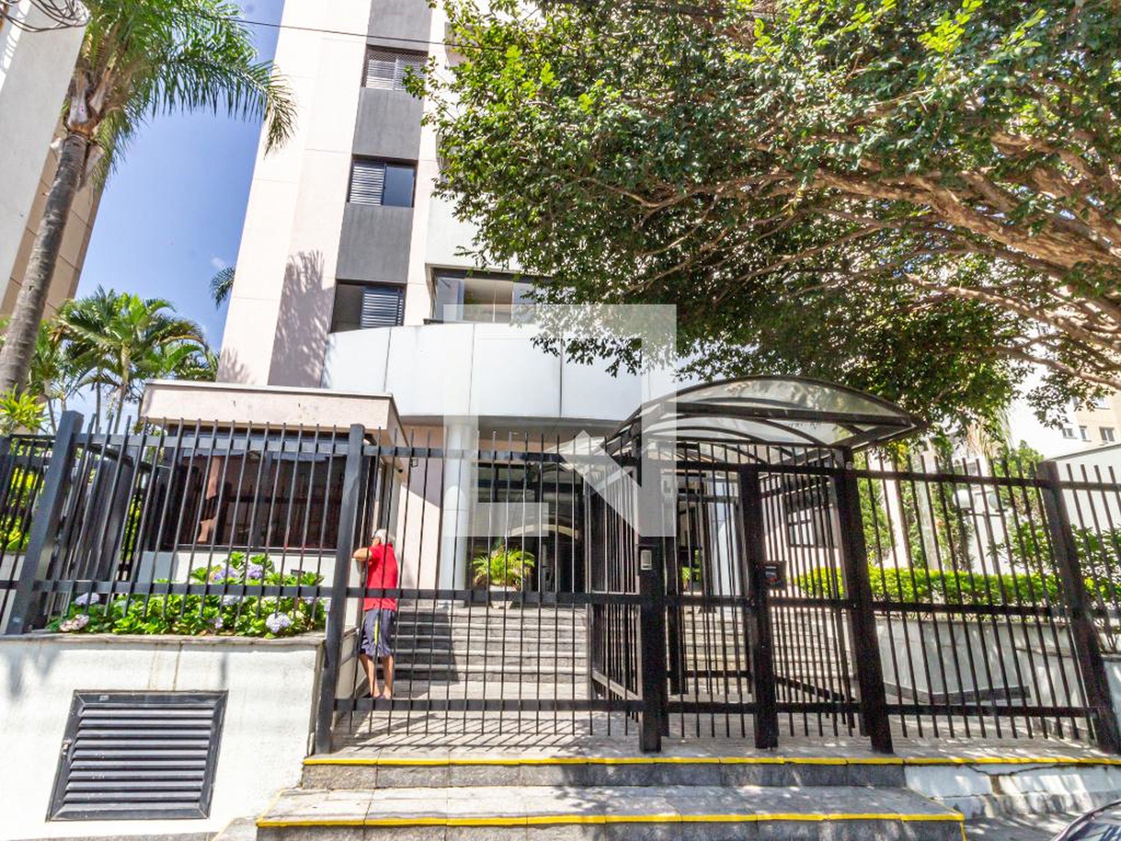 Fachada Condomínio Saint Louis