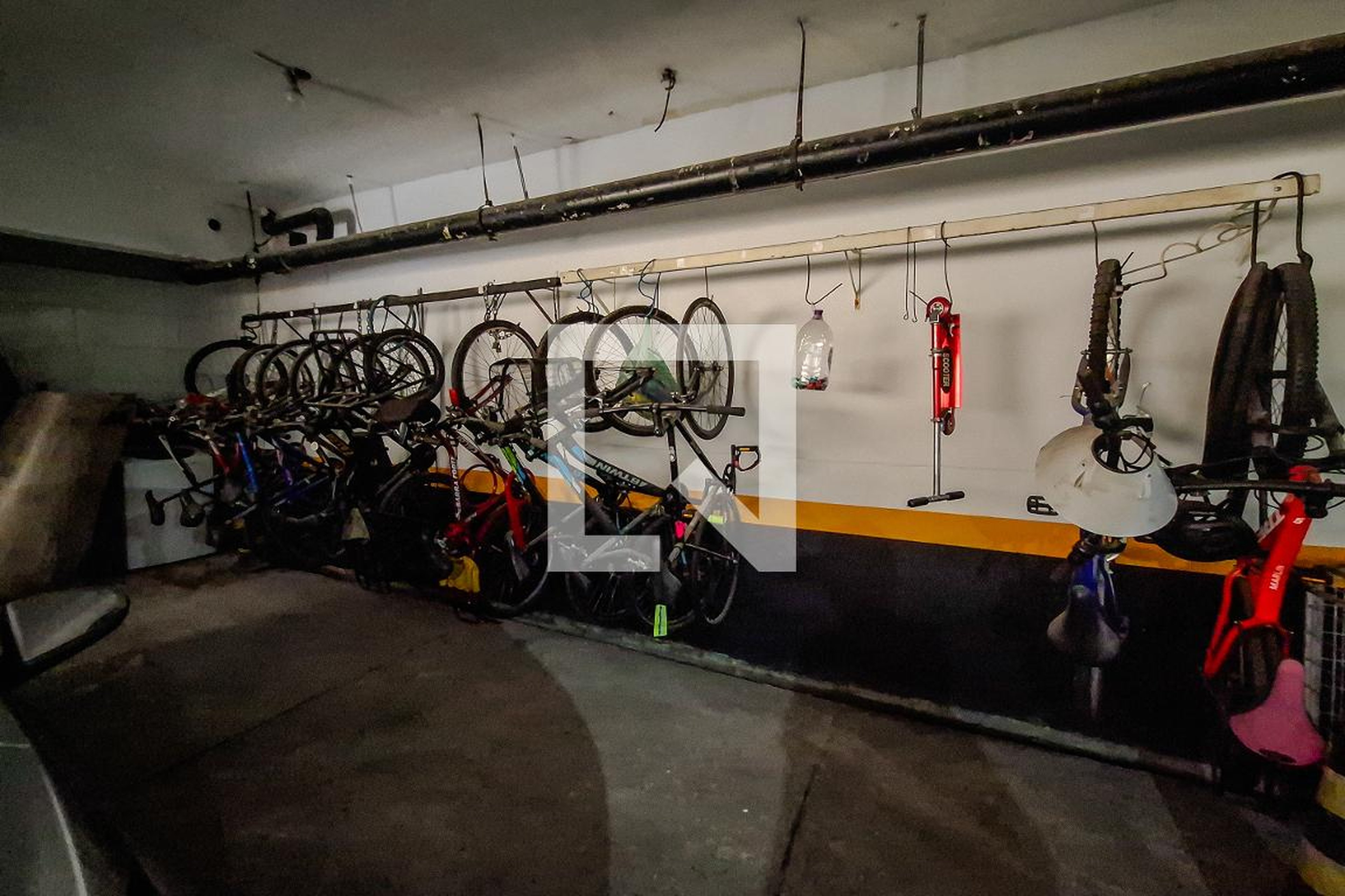 Bicicletario - Edifício Vergueiro