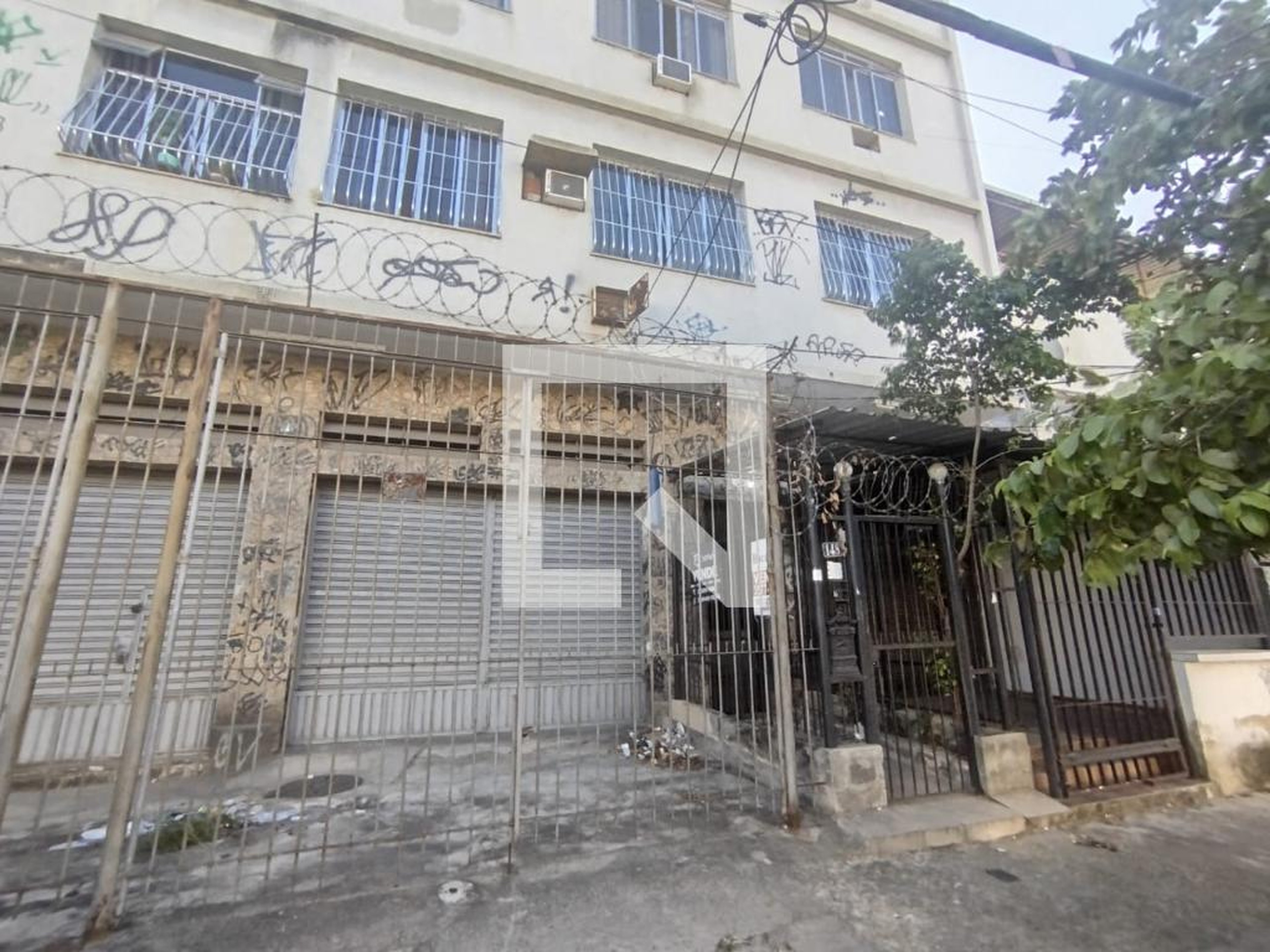 Fachada Edifício Magalhaes Castro