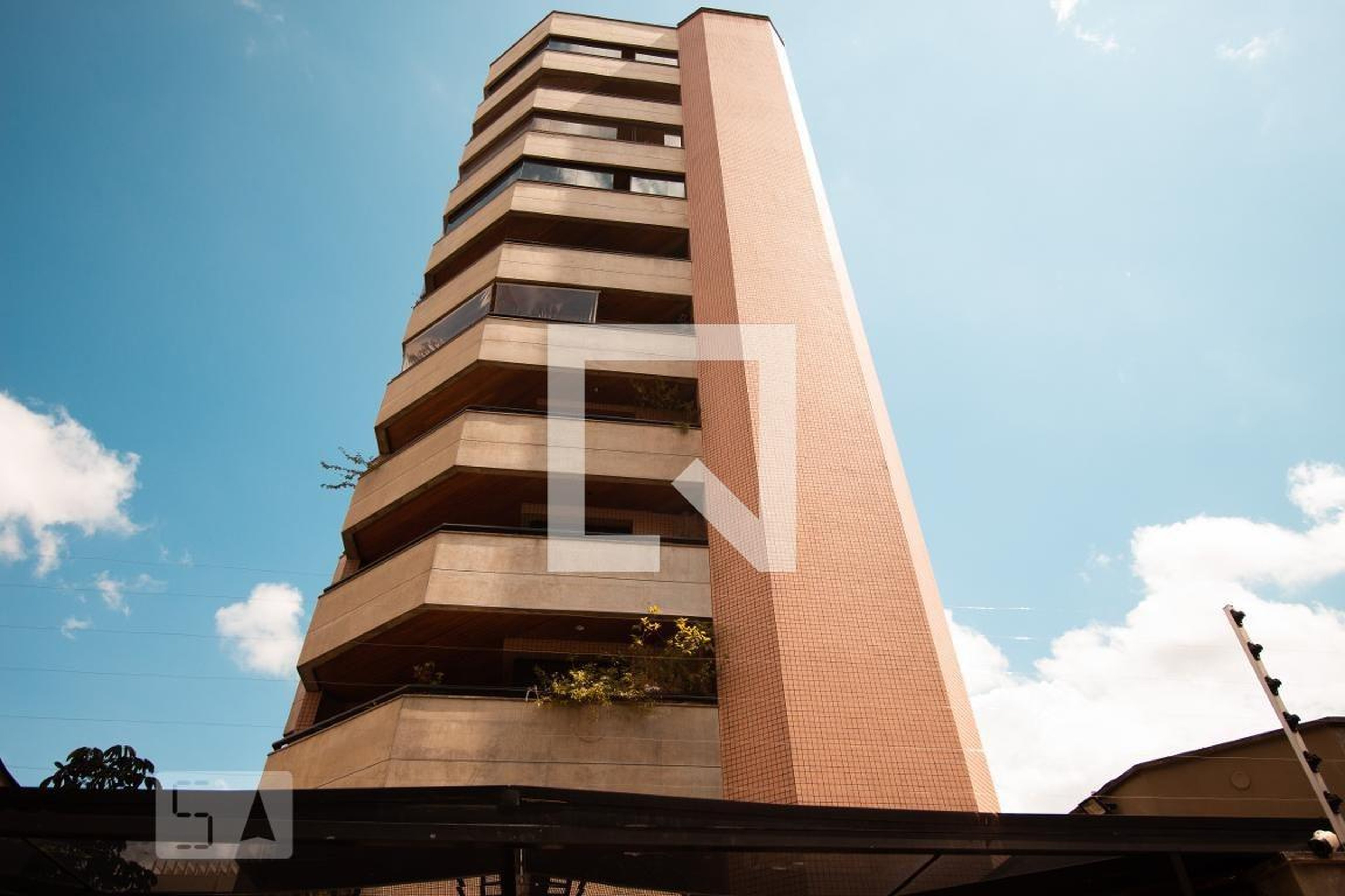 Fachada Edifício Adriana