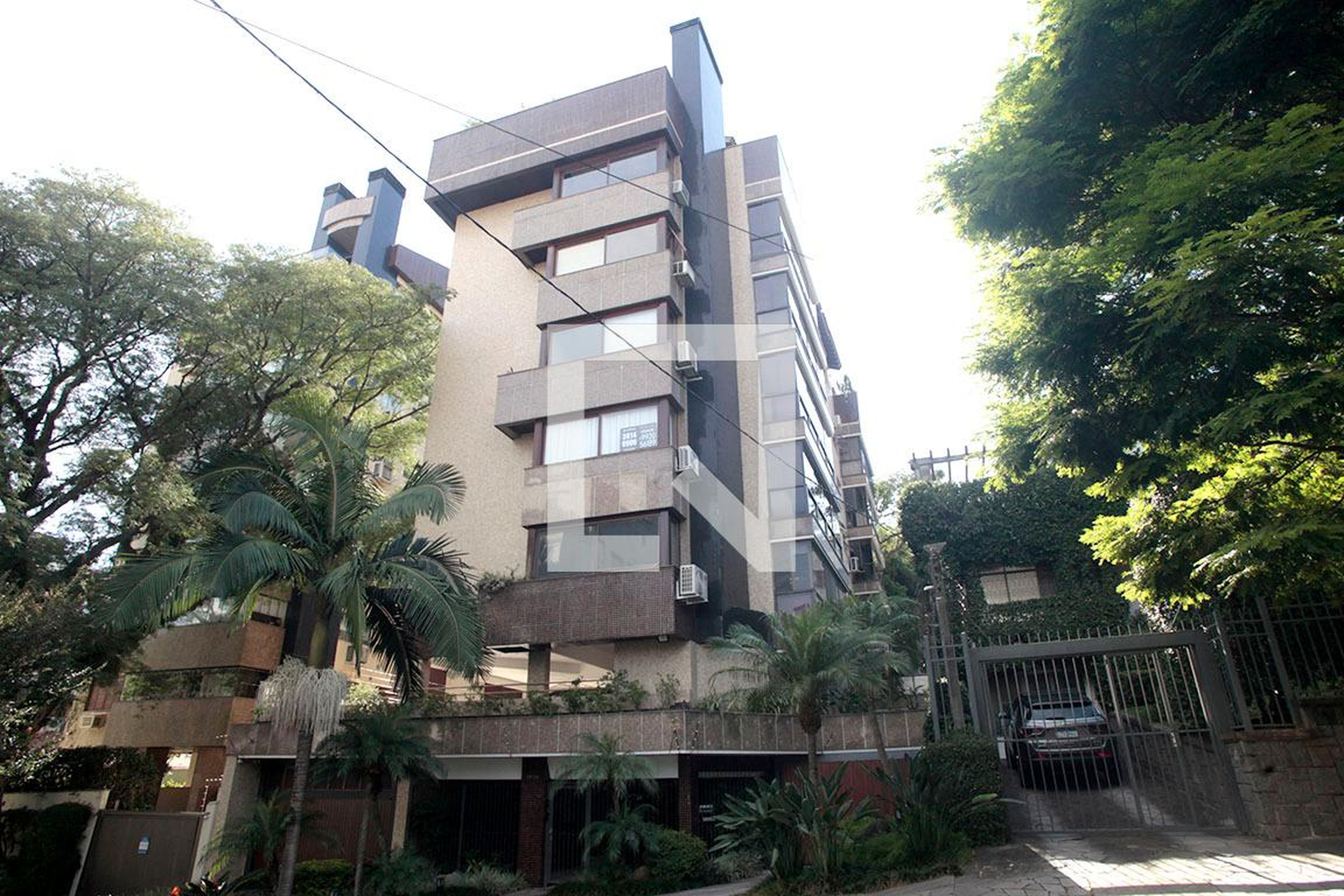 Fachada Condomínio em Rua Coronel Bordini, 1372