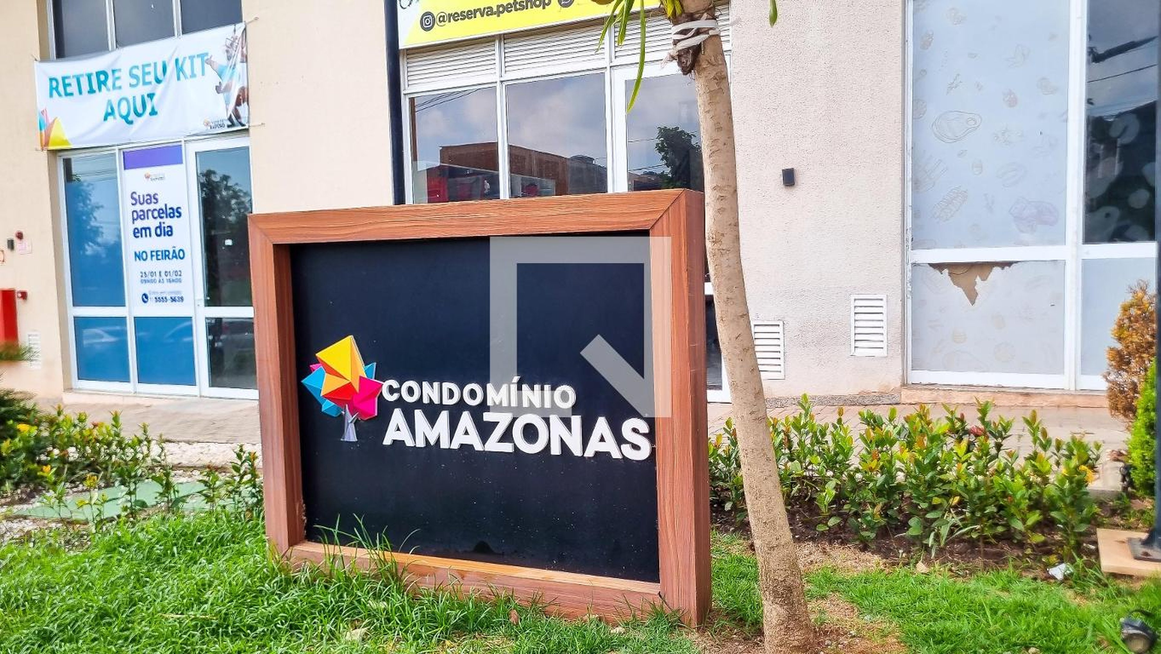 Fachada Condomínio Reserva Raposo