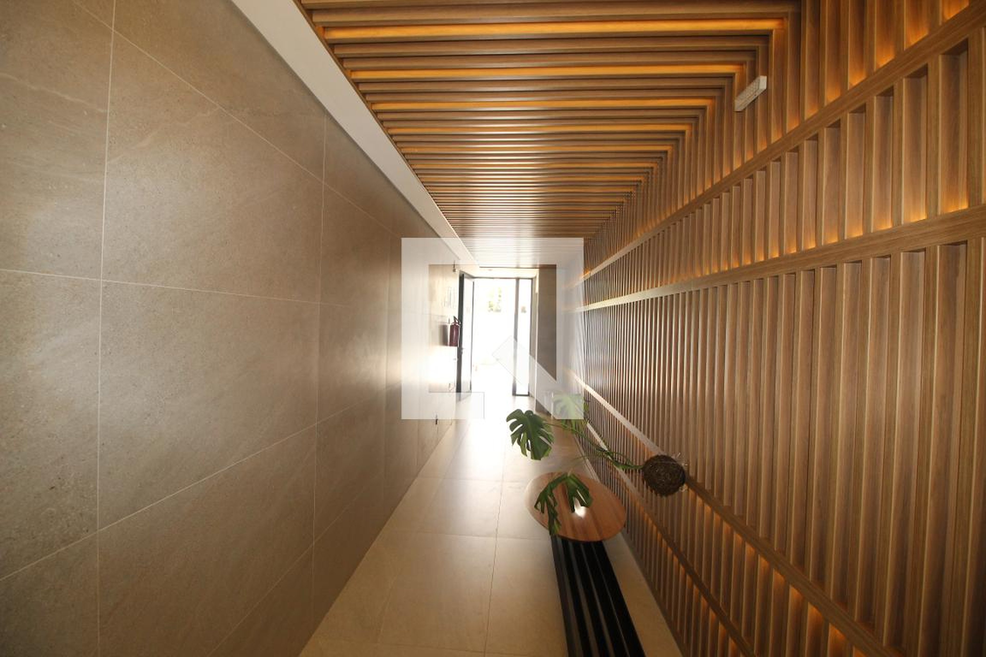 Hall social Condomínio em Rua Carolina Figueiredo, 33