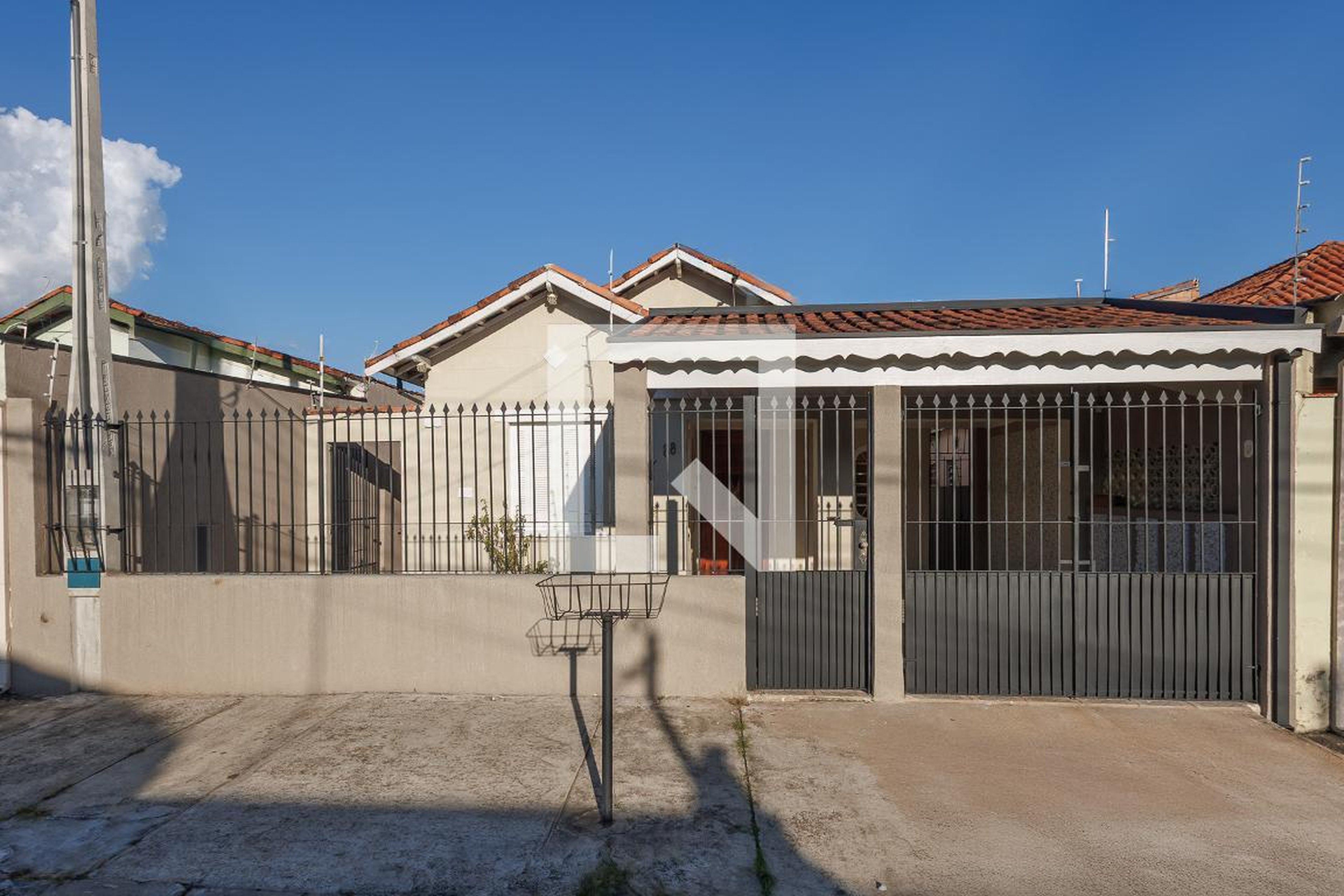 Fachada Condomínio em Rua José Eugênio Mantovani, 88