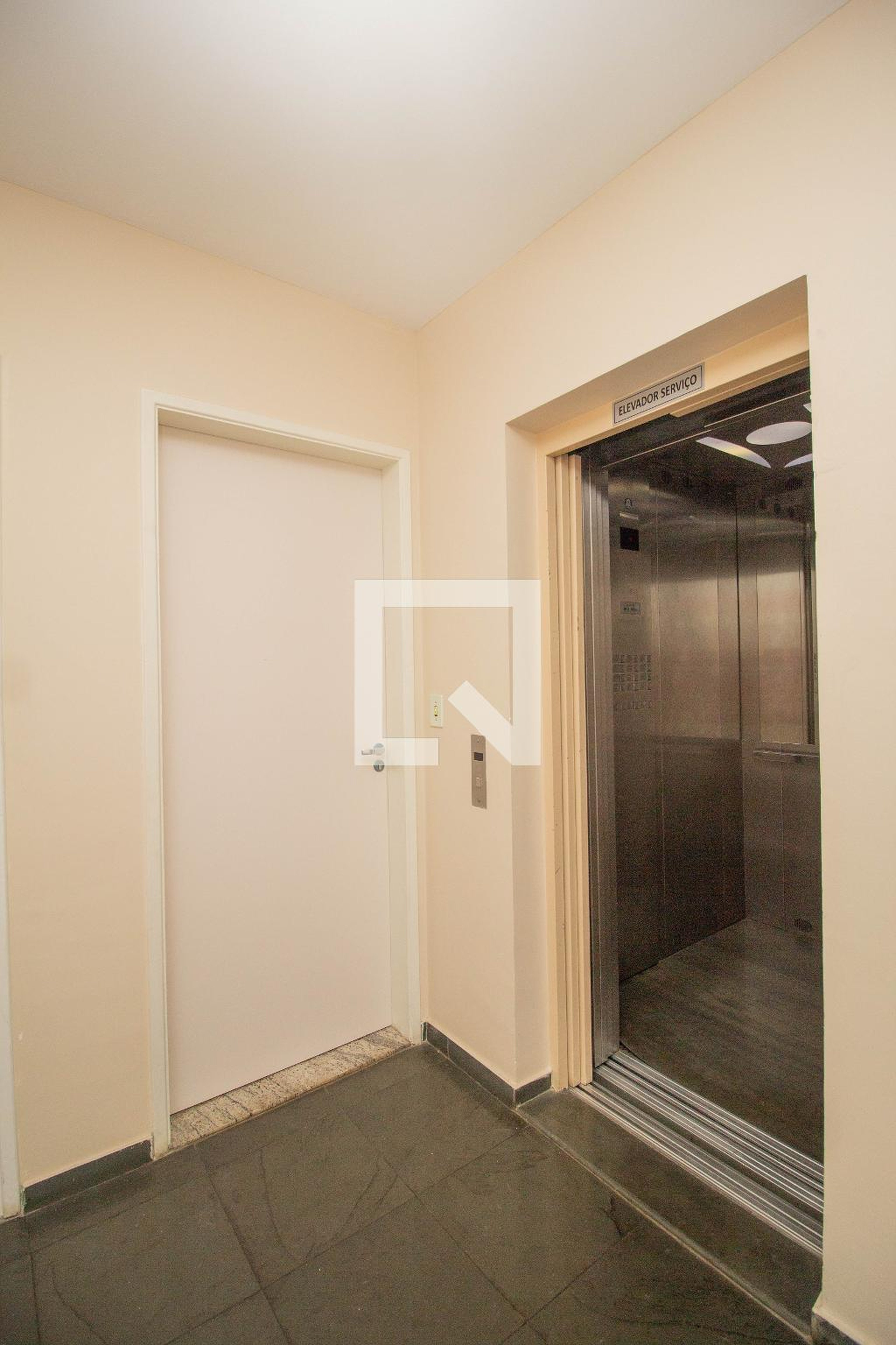 Hall de Entrada - Maison Mangalot