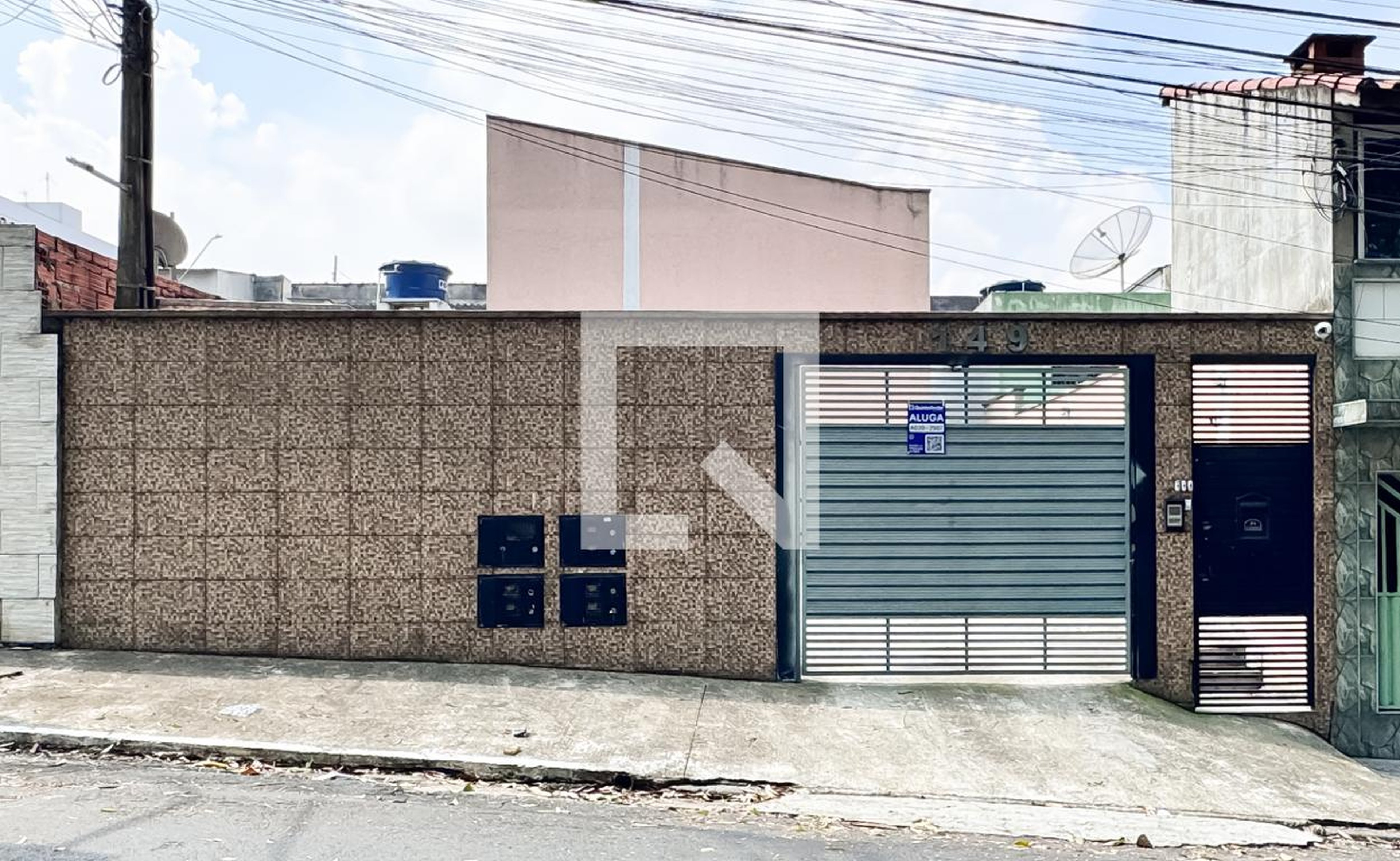 Fachada do Condomínio Condomínio em Rua Tuiuva, 149