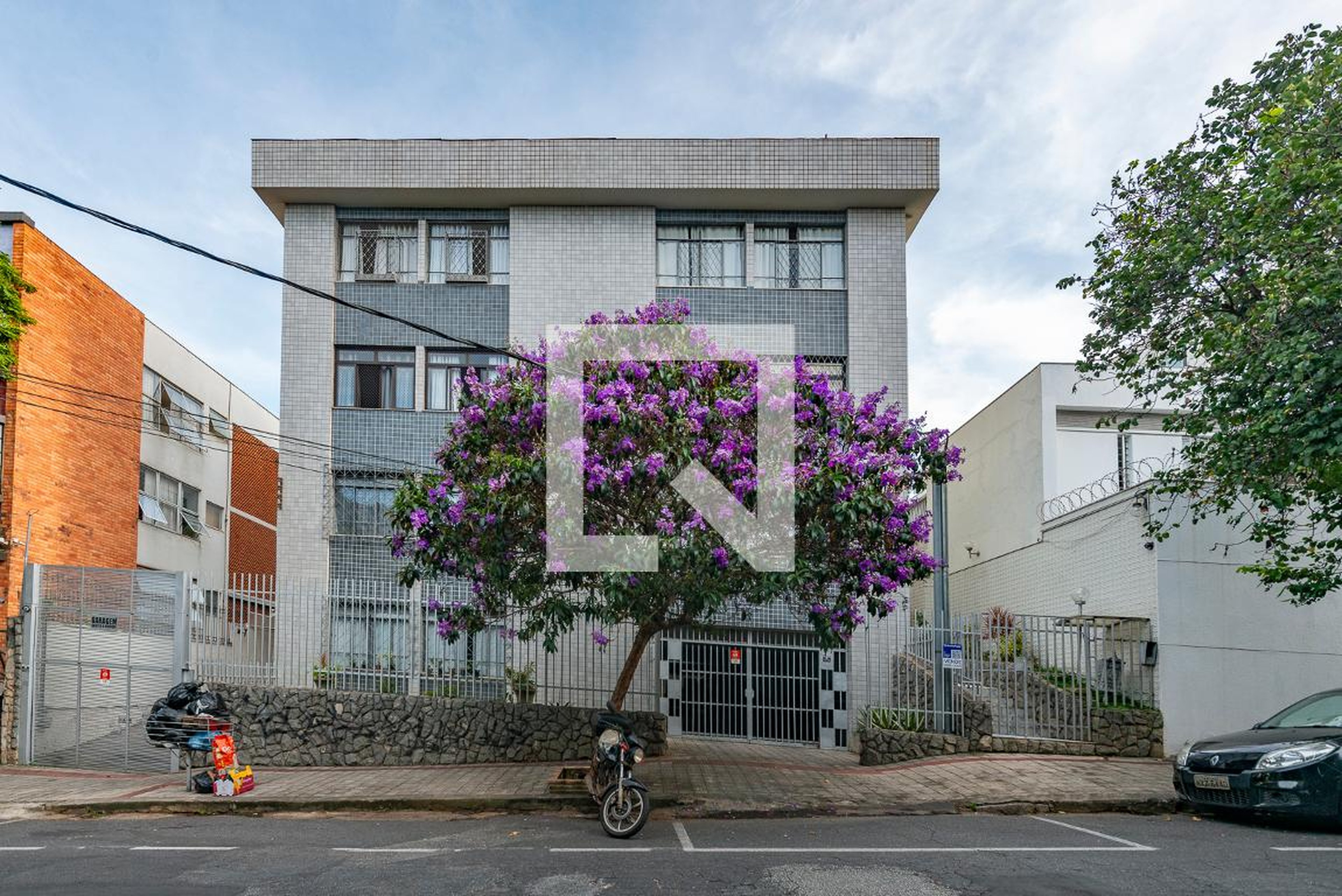 Fachada Condomínio em Rua Bernardino de Lima, 535