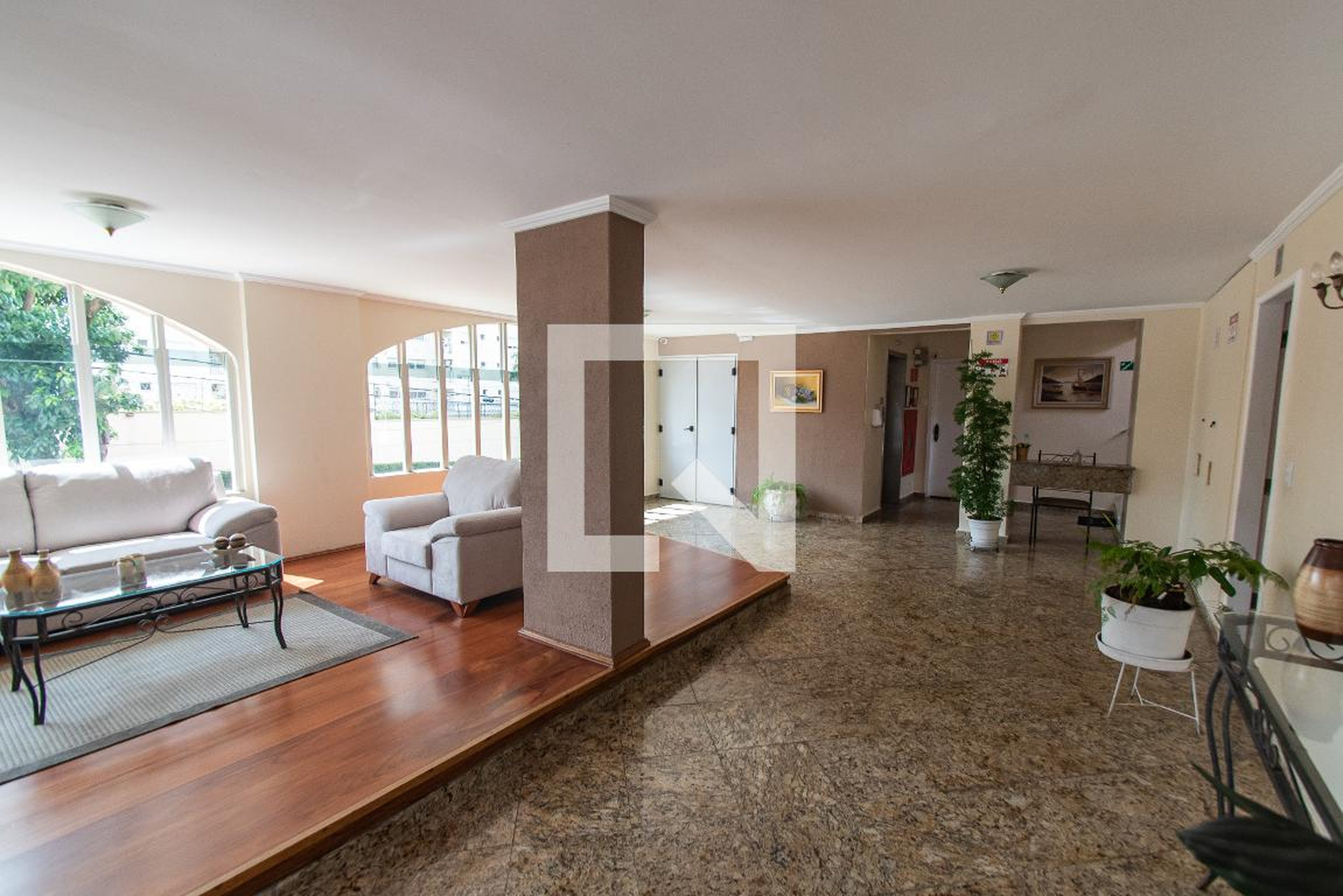 Hall de entrada - Di Francesco III