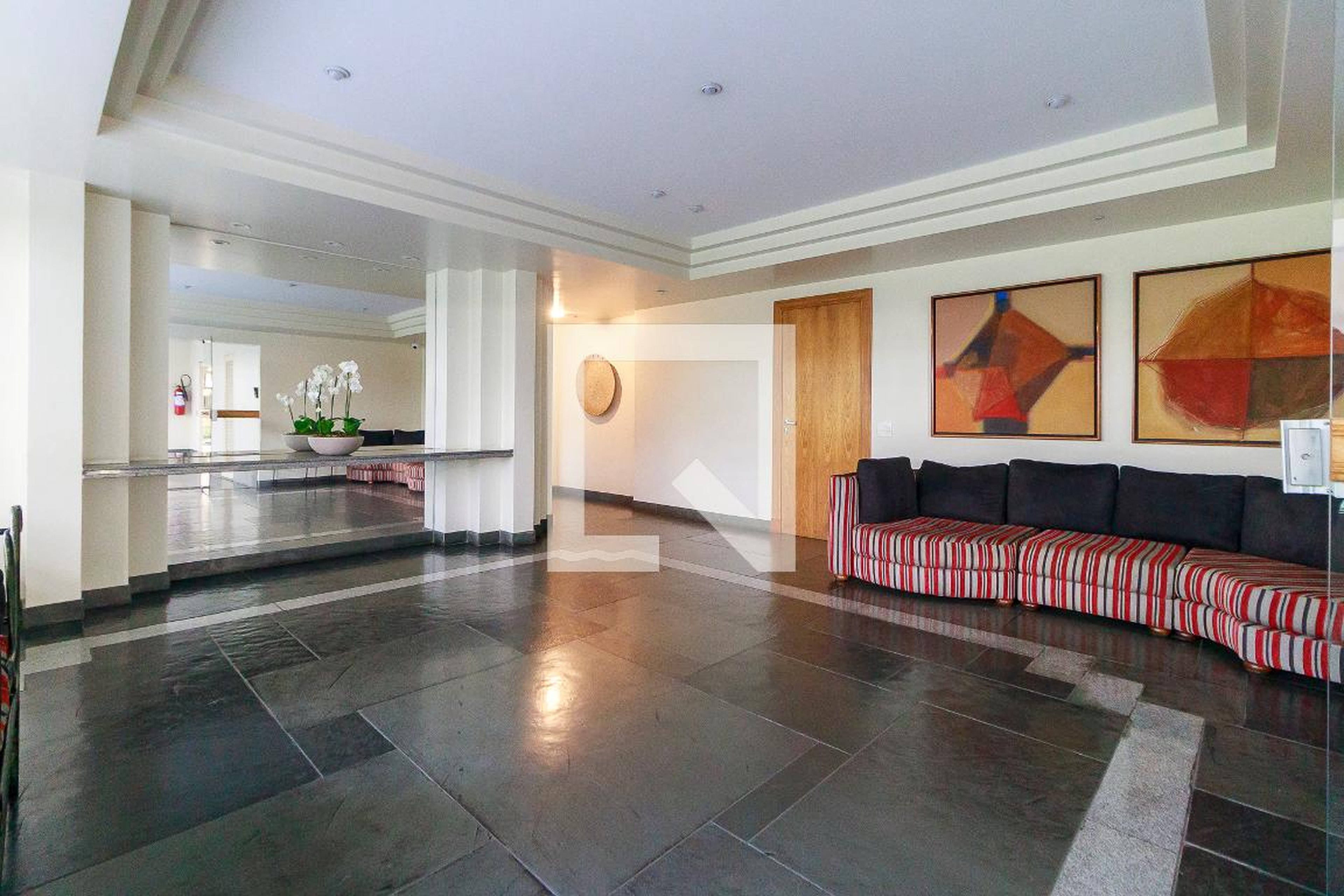 Hall Social - Silvana