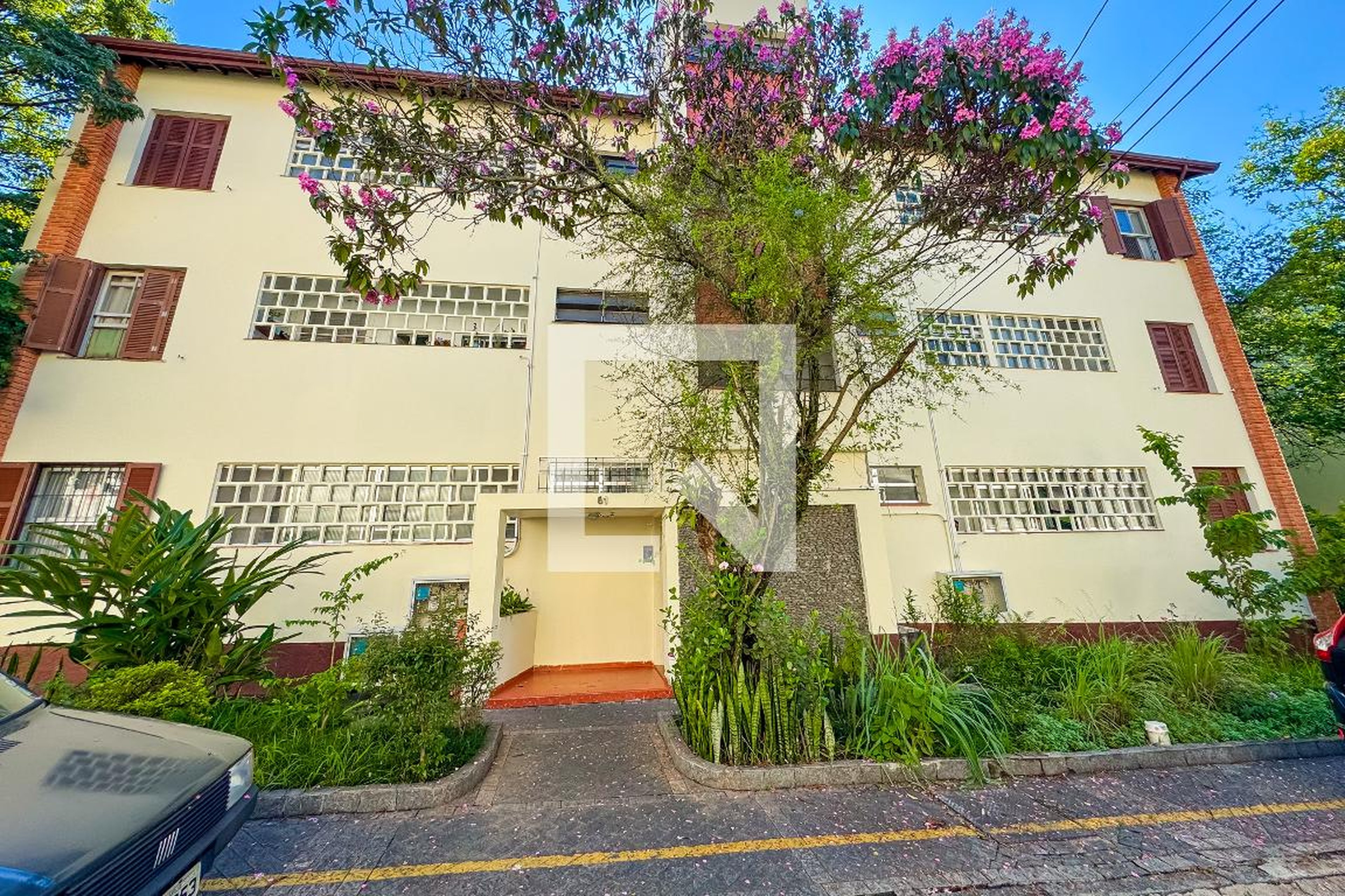 Fachada Condomínio Conjunto Santa Cruz