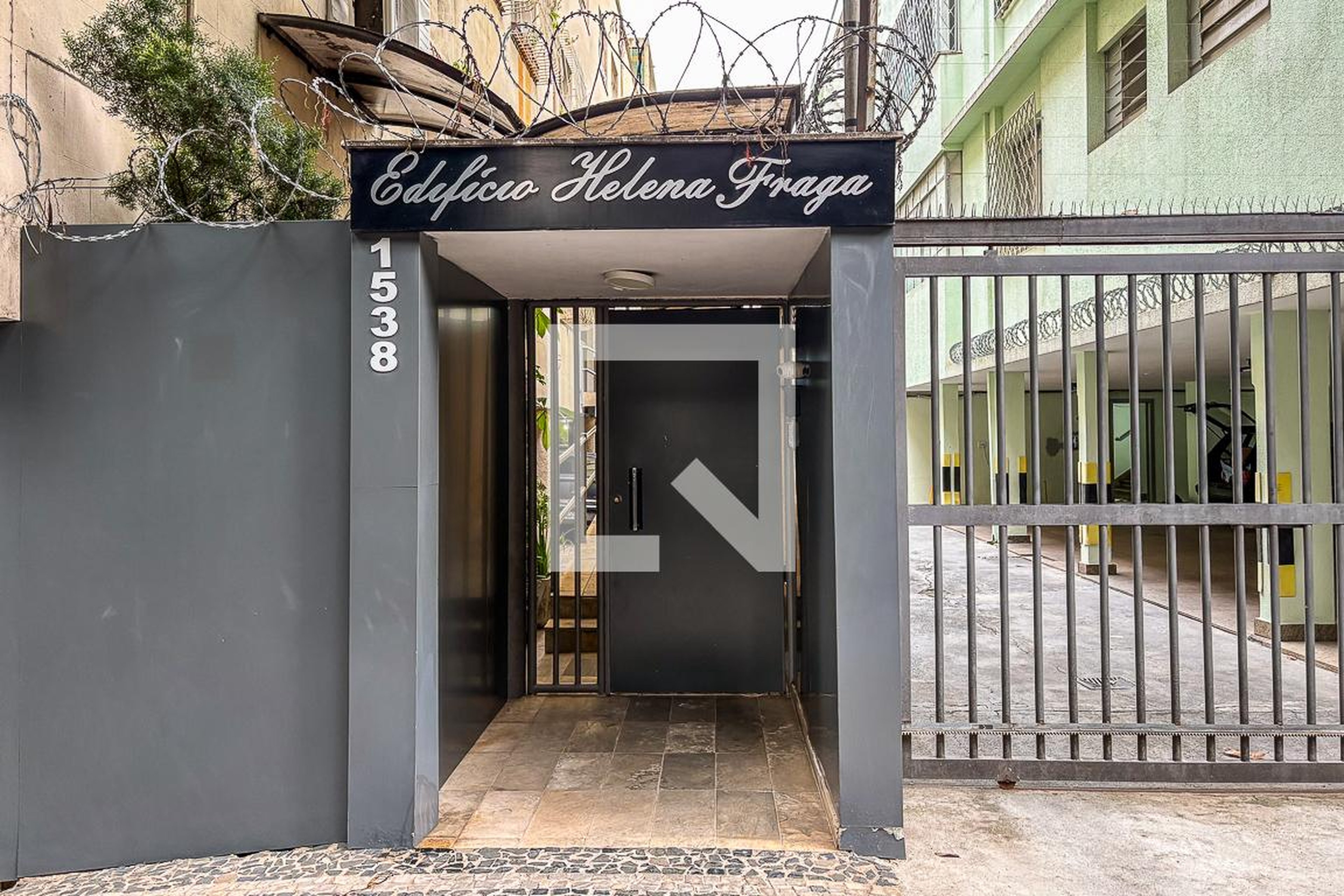 Fachada Condomínio em Rua Rio Grande do Sul, 1538