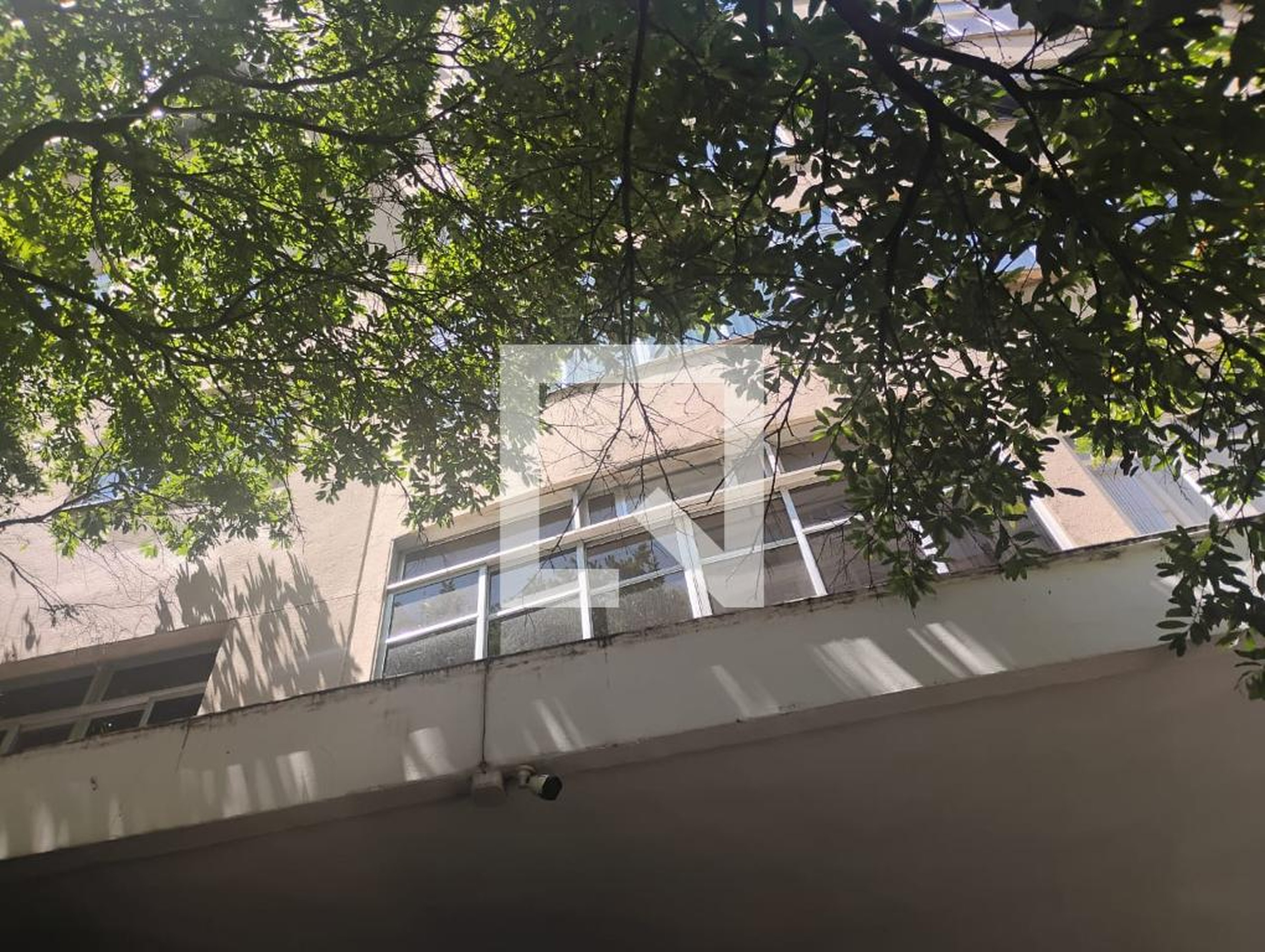 Fachada Condomínio em Rua Domingos Ferreira, 108