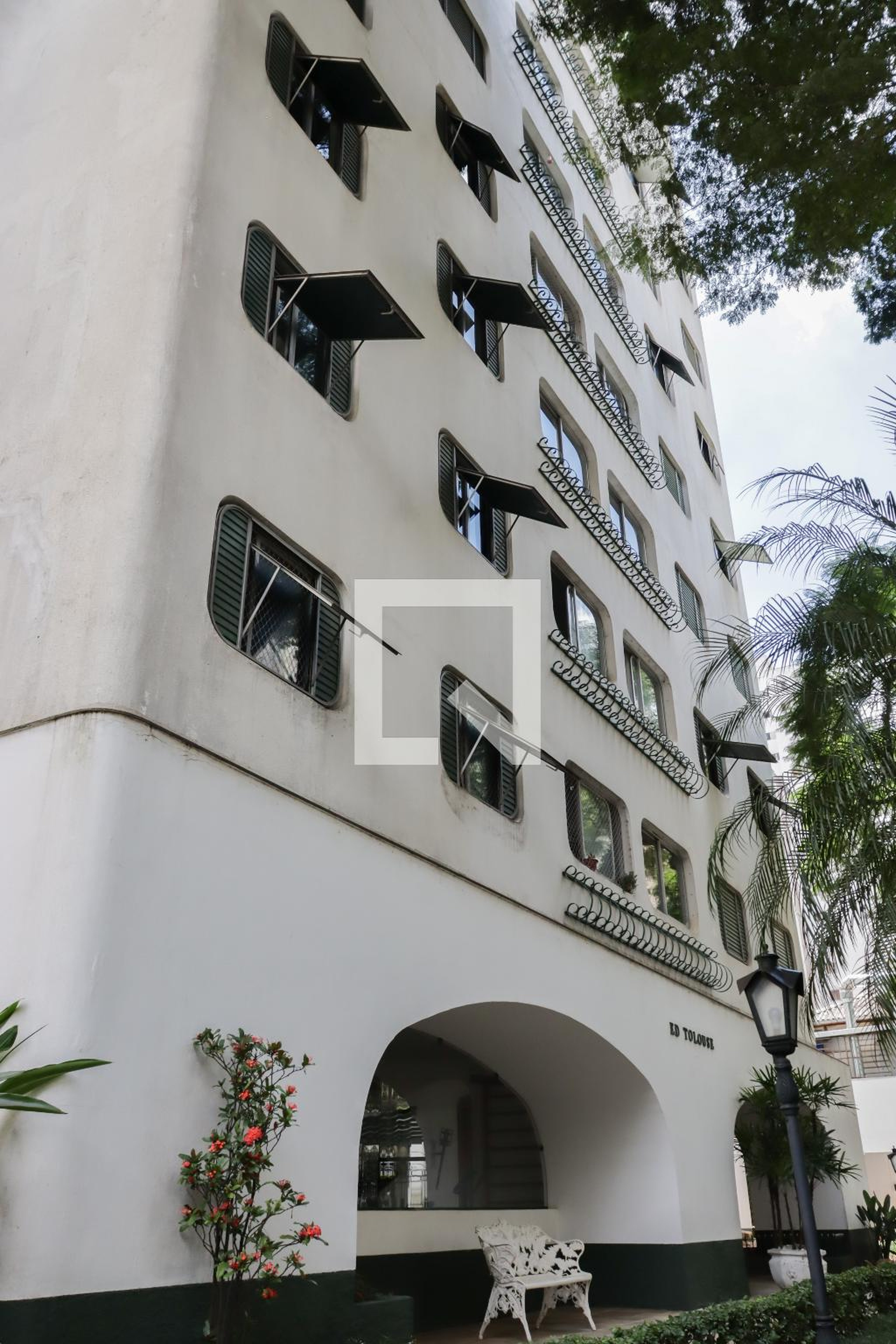 Fachada do Prédio Condomínio Tolouse