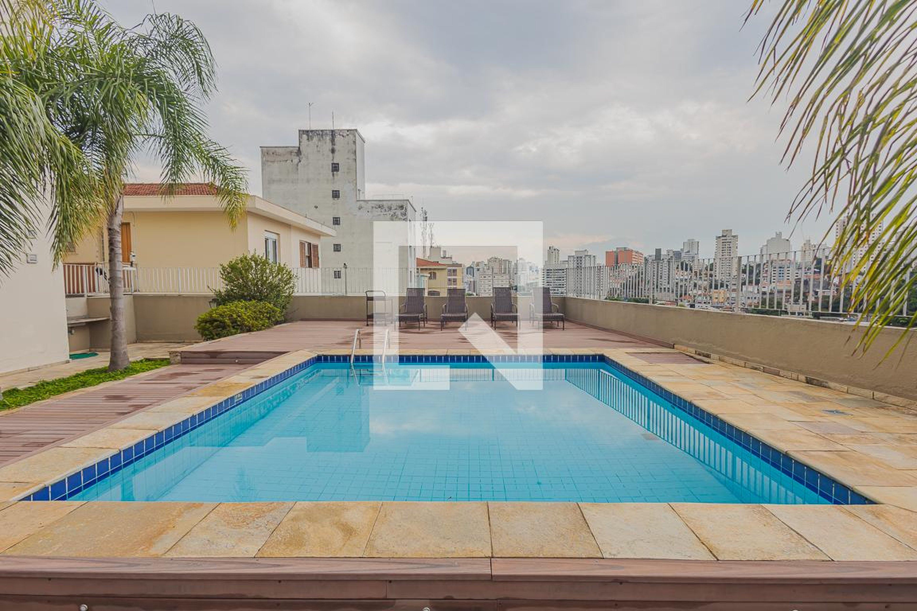 Piscina - Edifício Sumaré Best Place