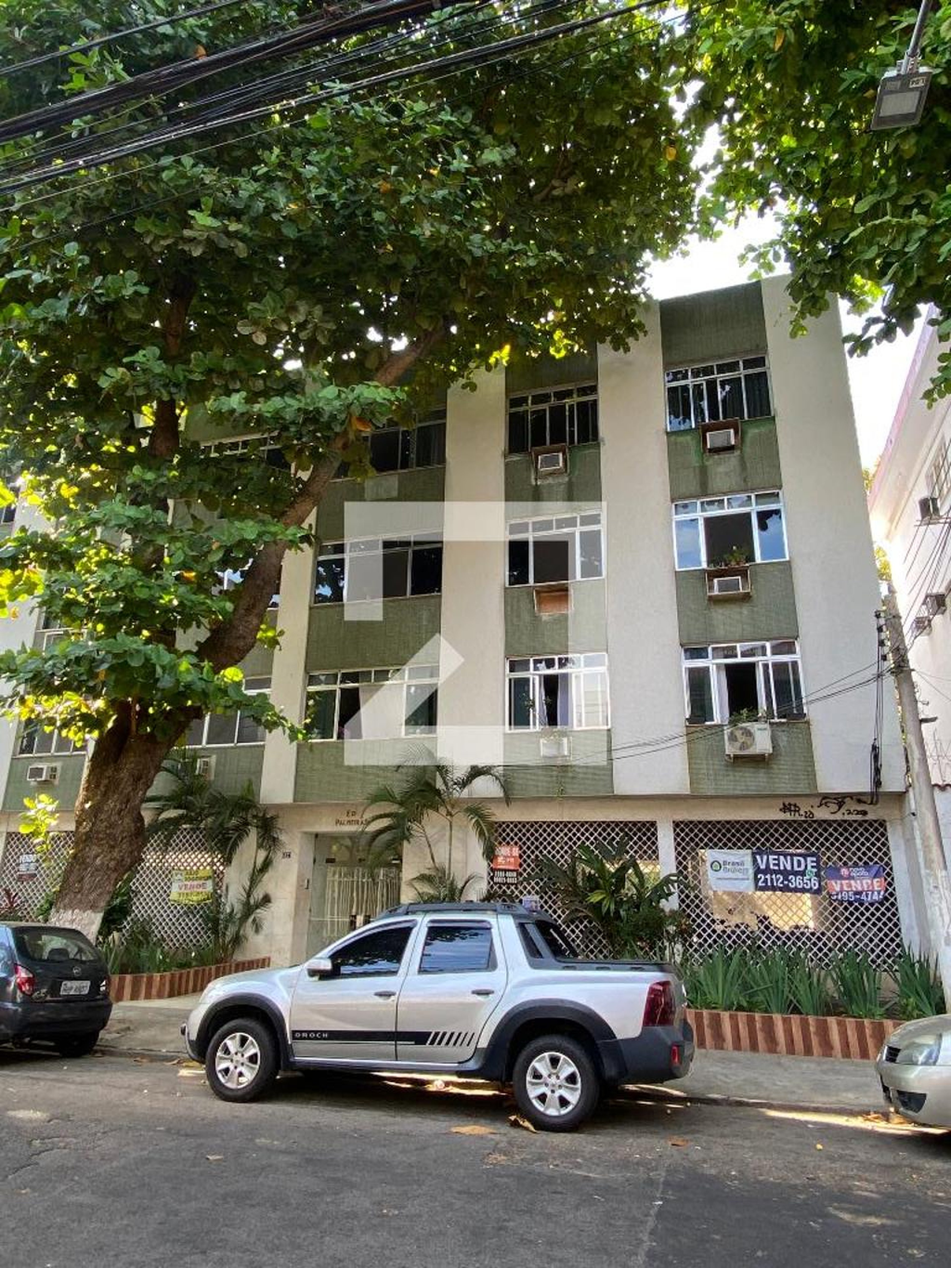 Fachada Condomínio em Rua Engenheiro Rozauro Zambrano, 67