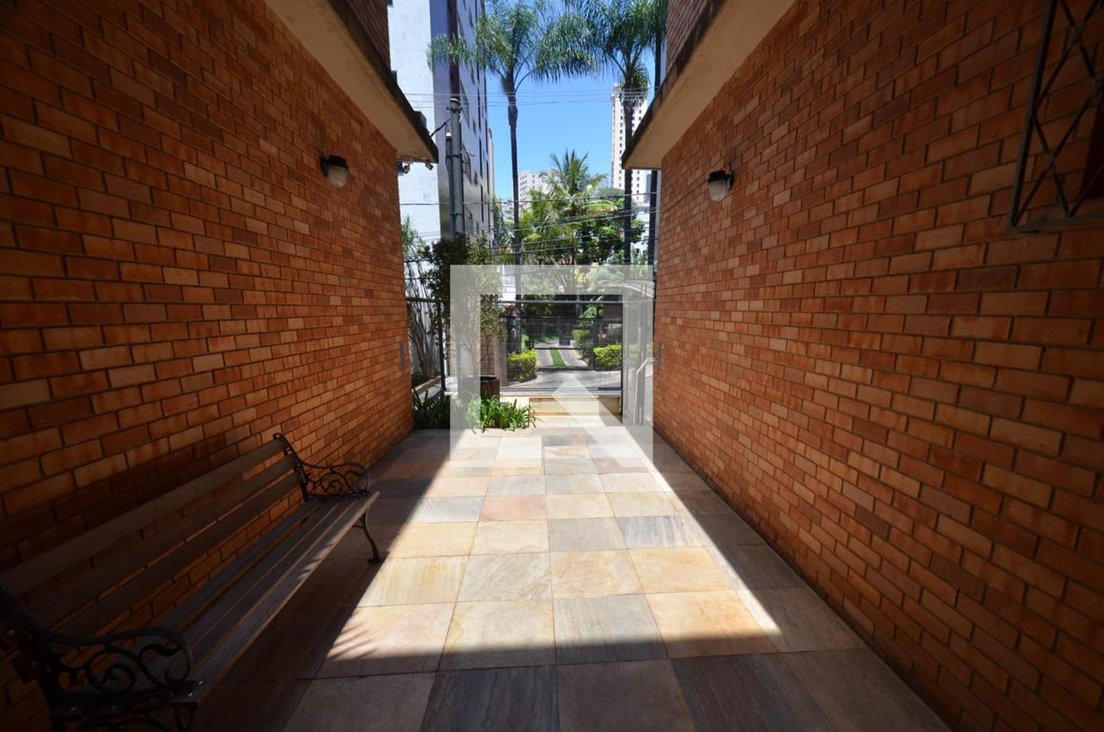 Entrada - Edifício Marta Nair