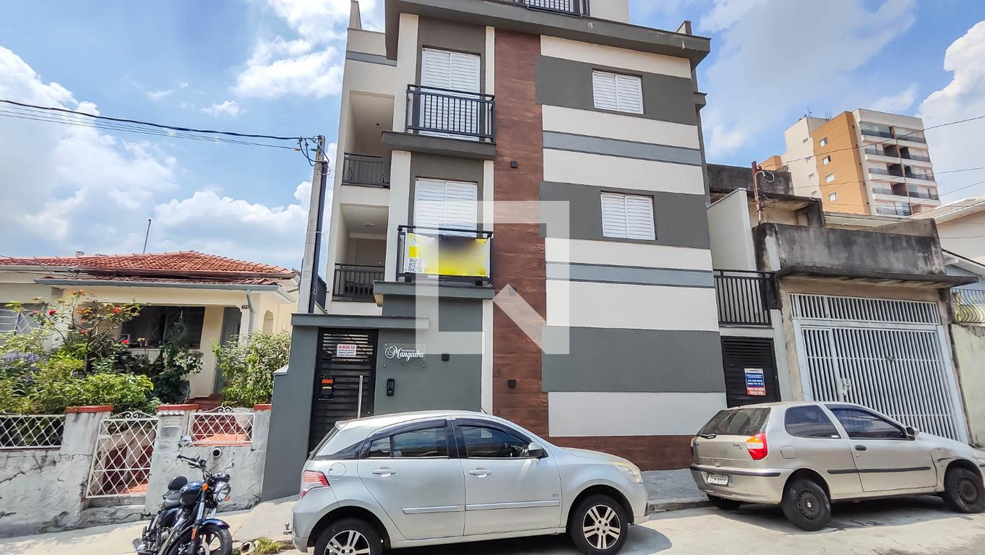 Fachada do Prédio Condomínio em Rua Mangaíba, 183