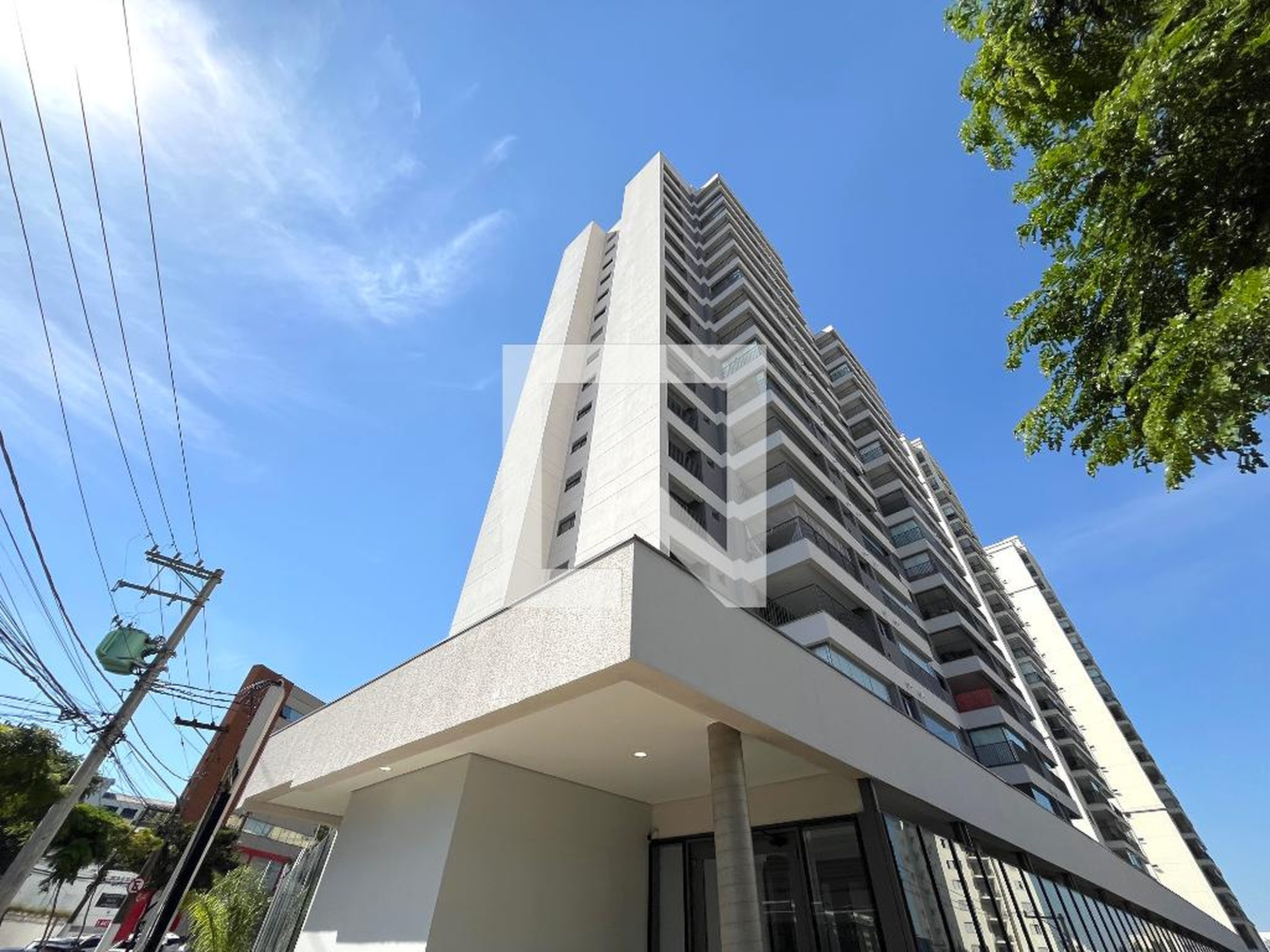 Fachada Condomínio em Avenida Santa Catarina, 1474