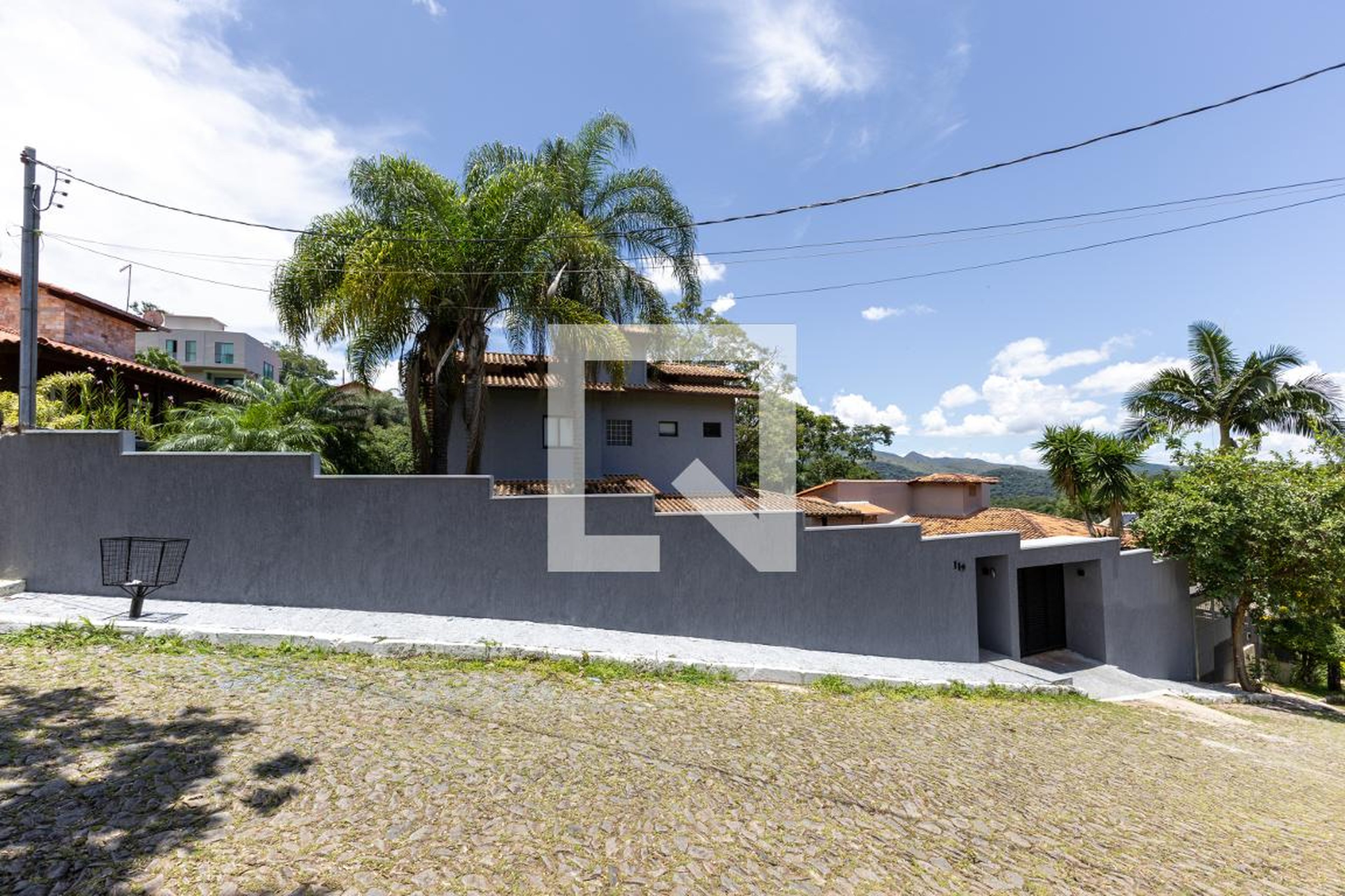 Fachada Condomínio em Alameda Manuel Audaz, 119