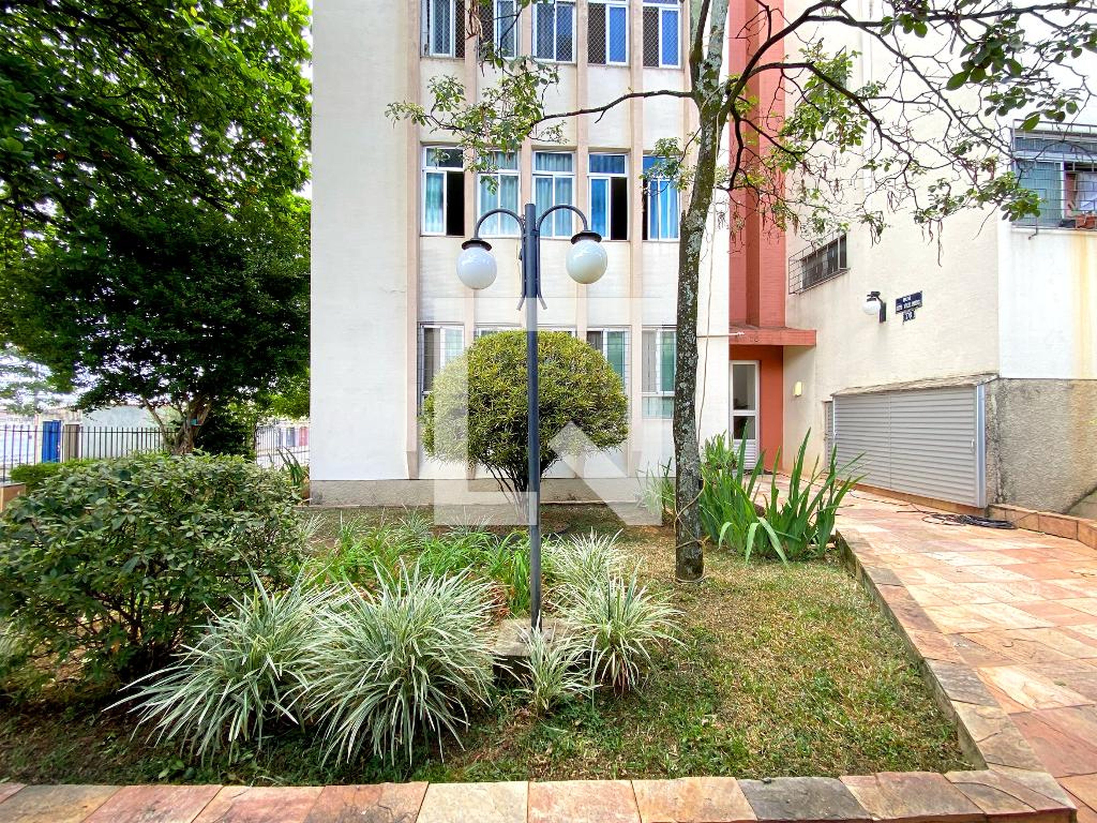 Fachada Condomínio em Rua dos Violinos, 76