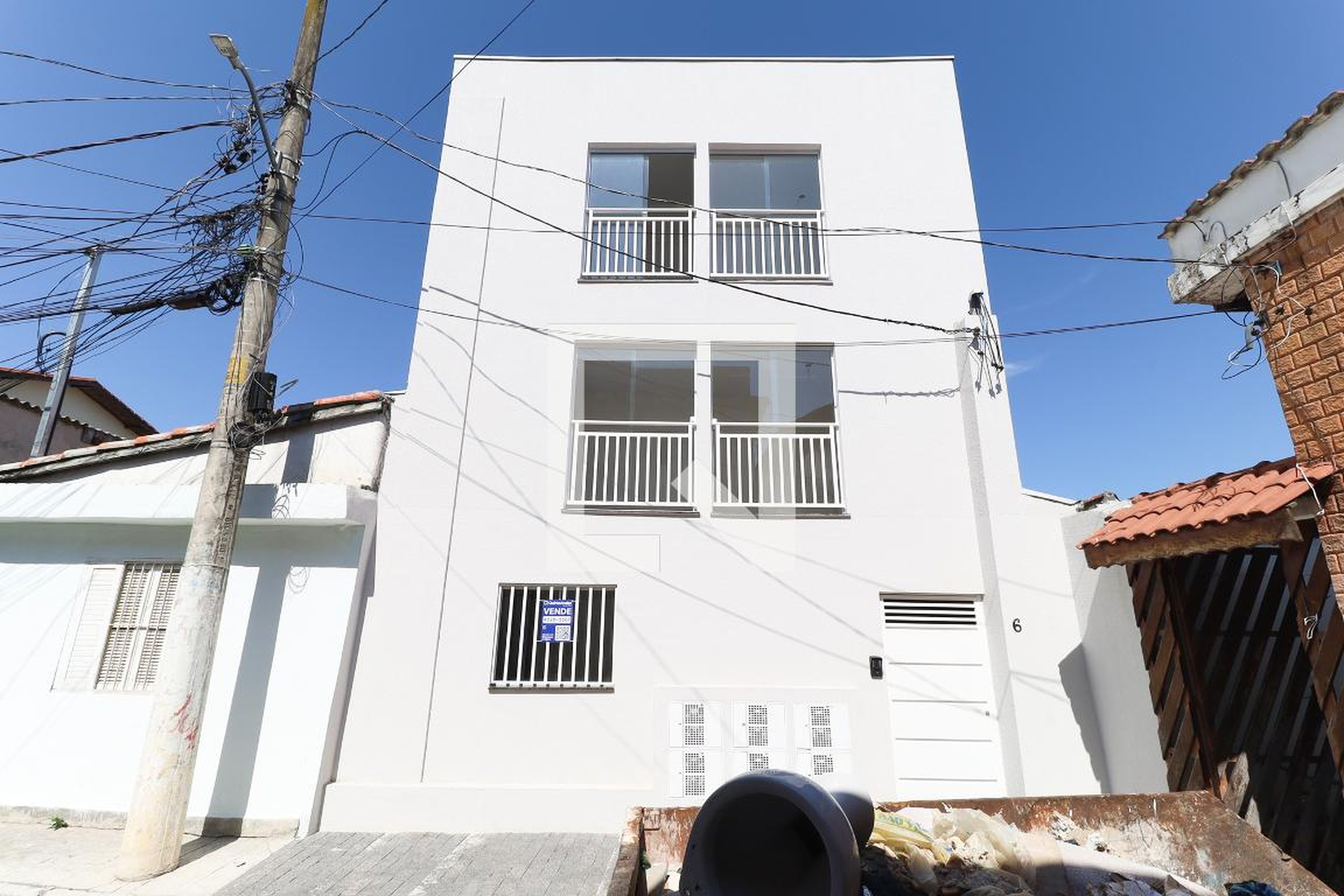 Fachada Condomínio em Travessa Luz Azul, 6