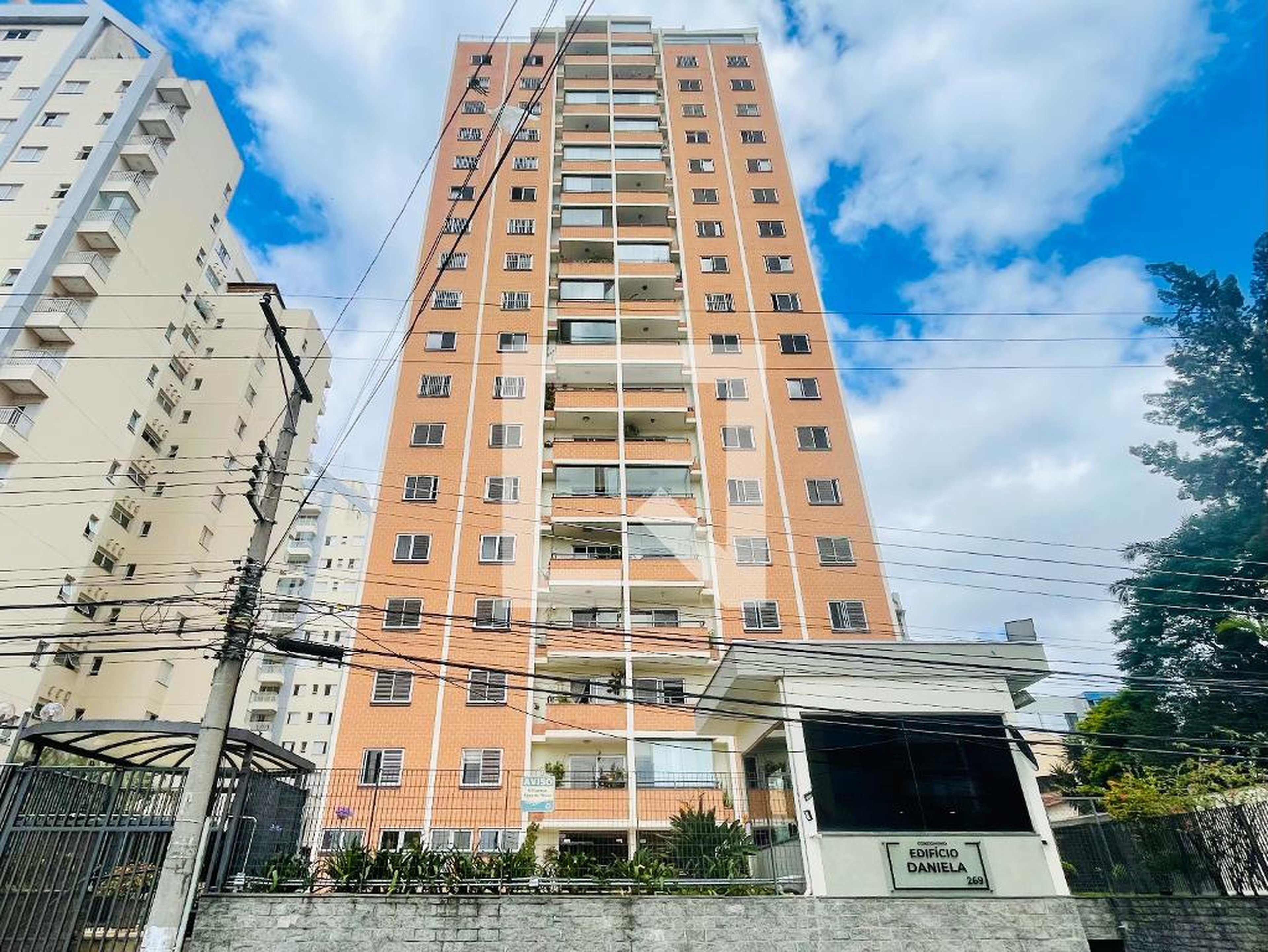 Fachada do Prédio Condomínio Daniela