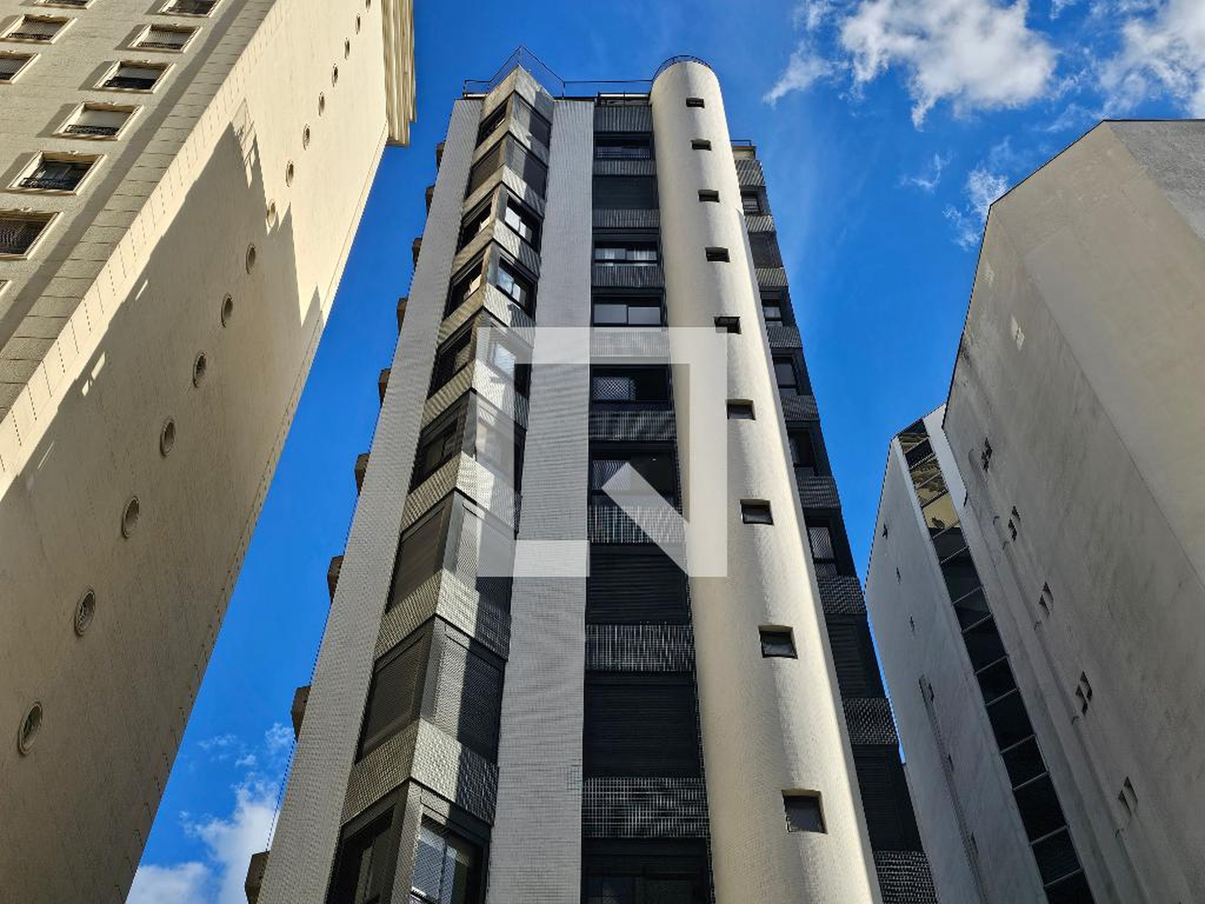 Fachada Condomínio Groove Island