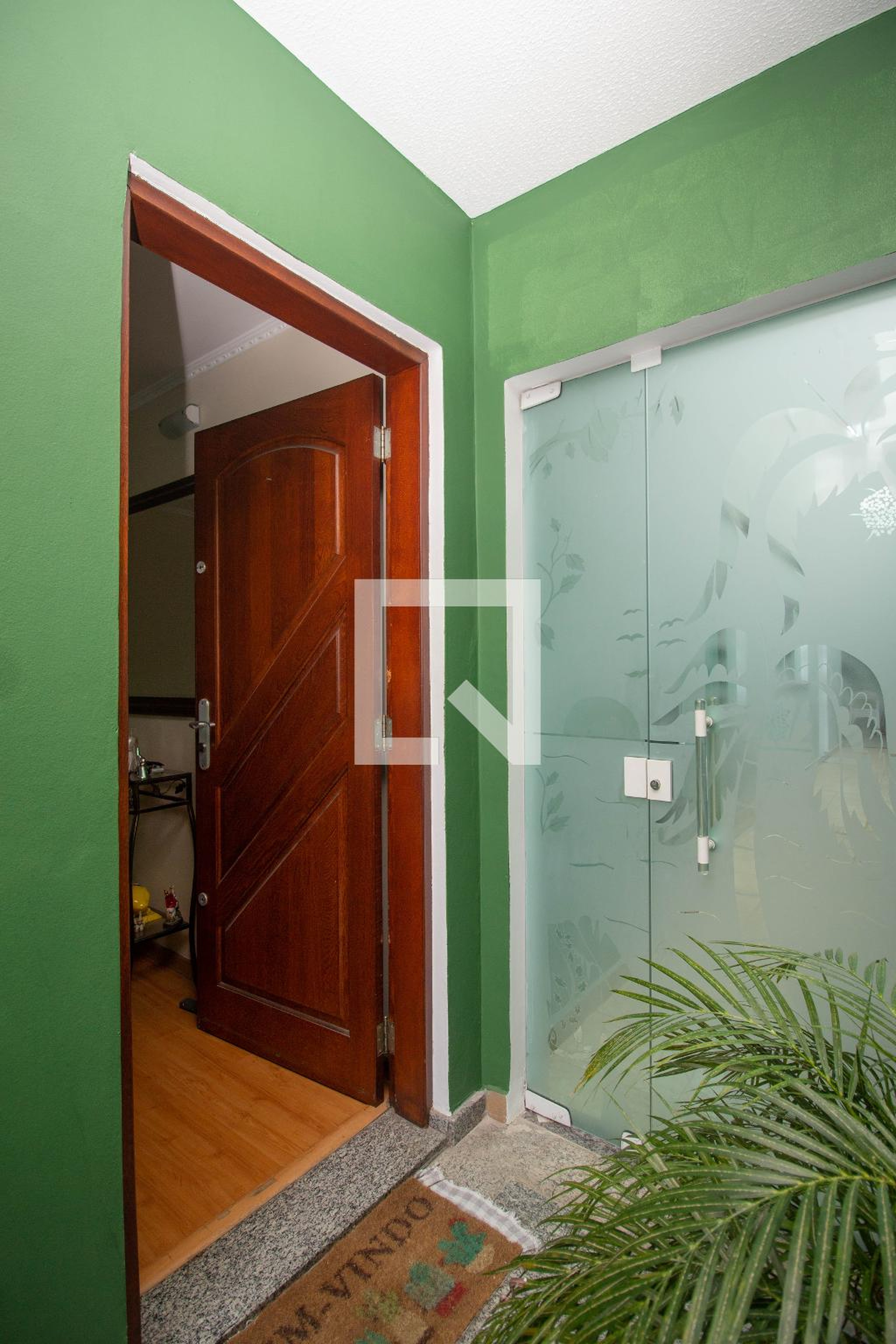 Hall de Entrada Condomínio em Rua Alex Lizal, 193