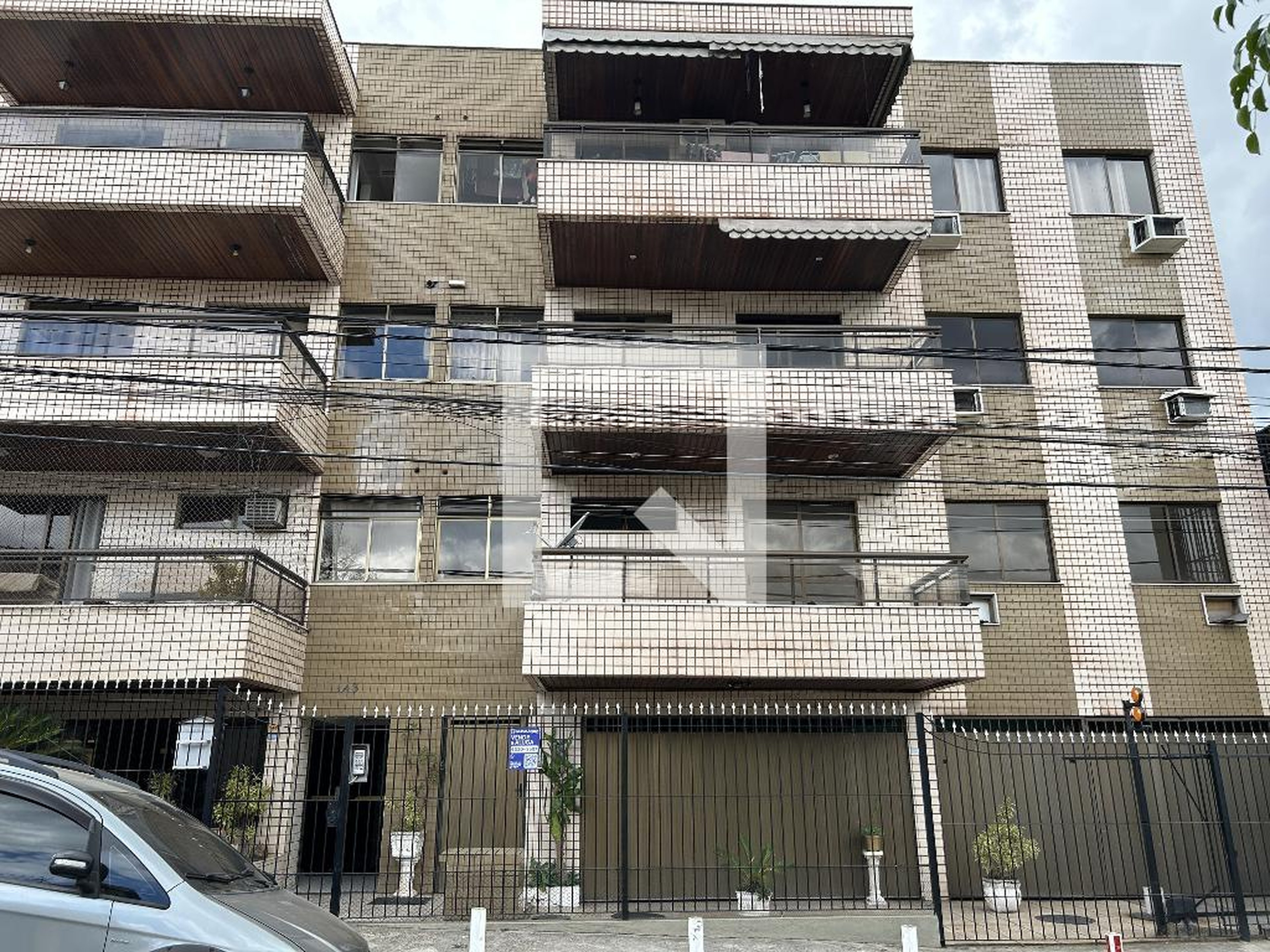 Fachada Edifício Village Simone