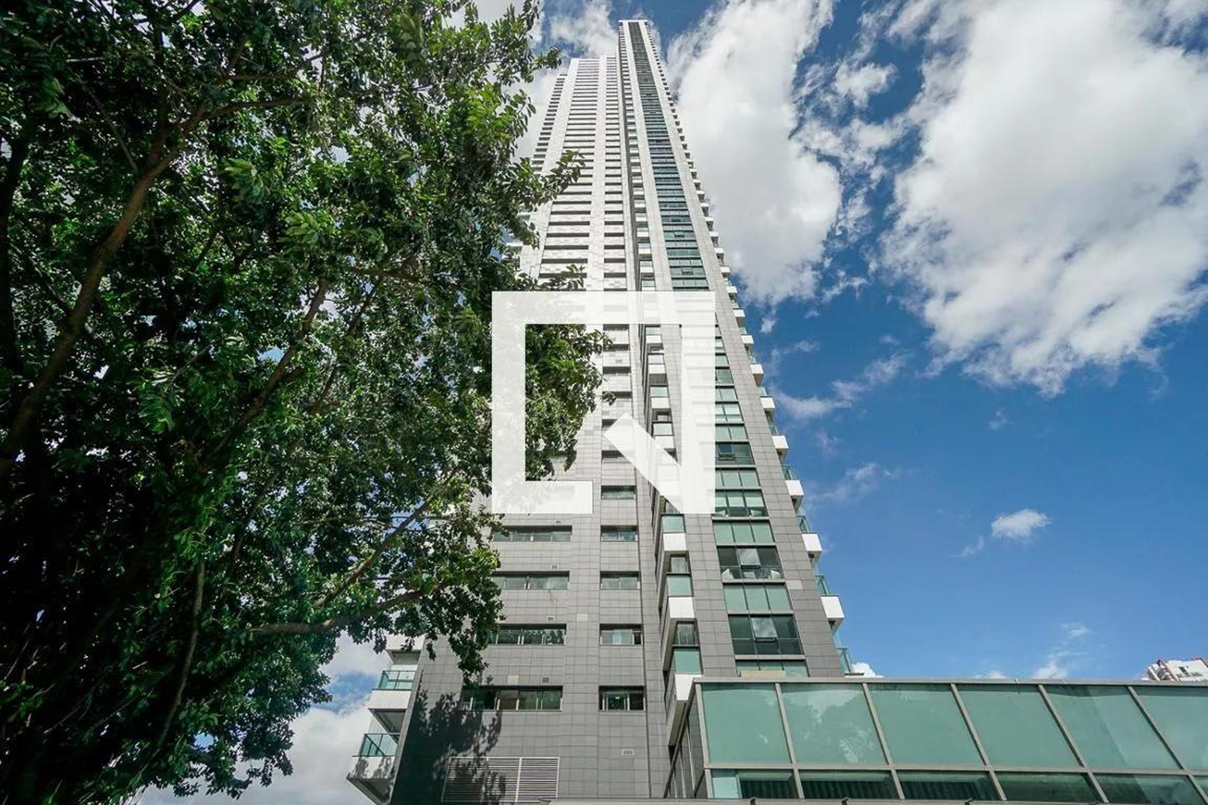 Fachada Condomínio Figueira Altos do Tatuapé