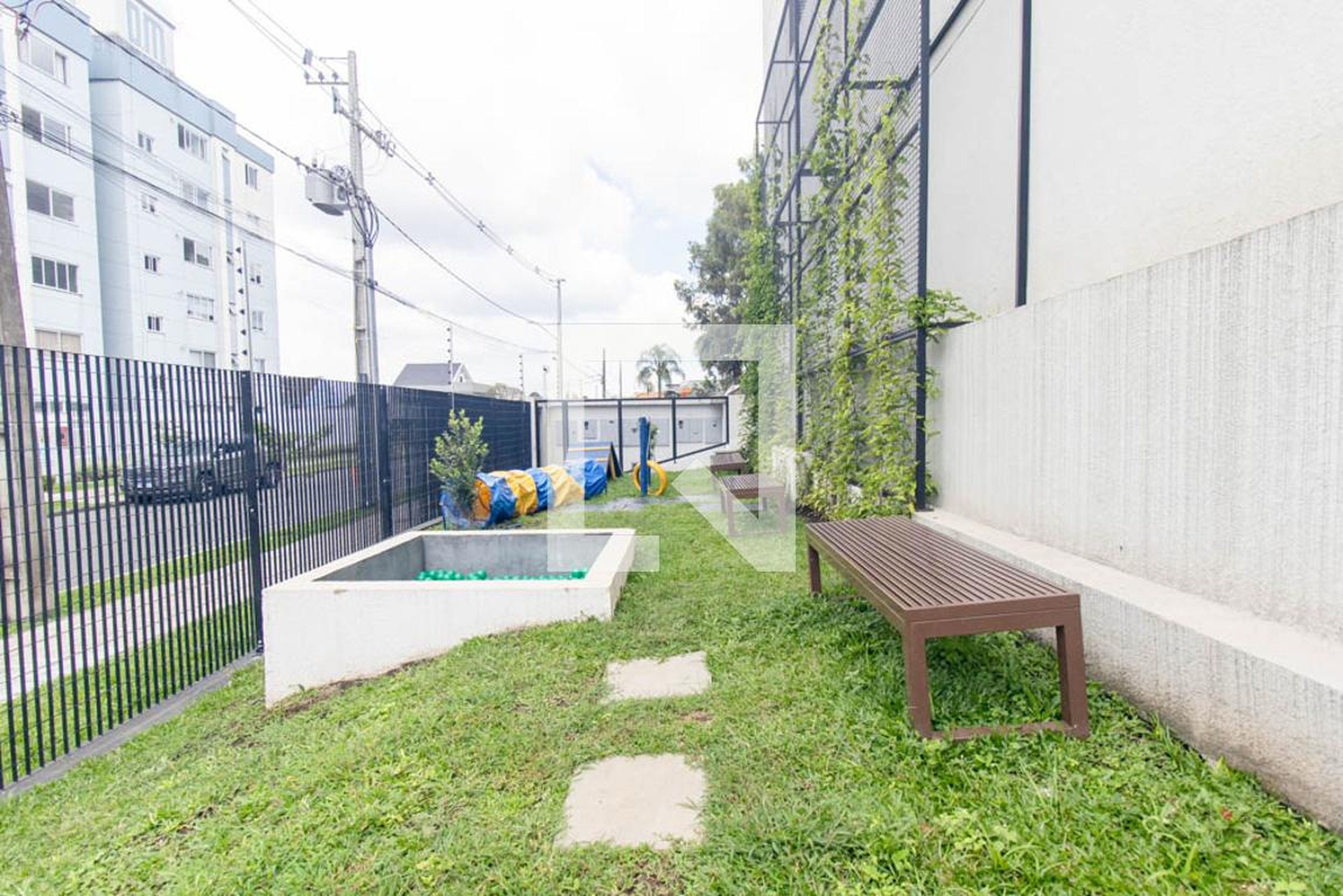 Área comum - Pixel City Habitat