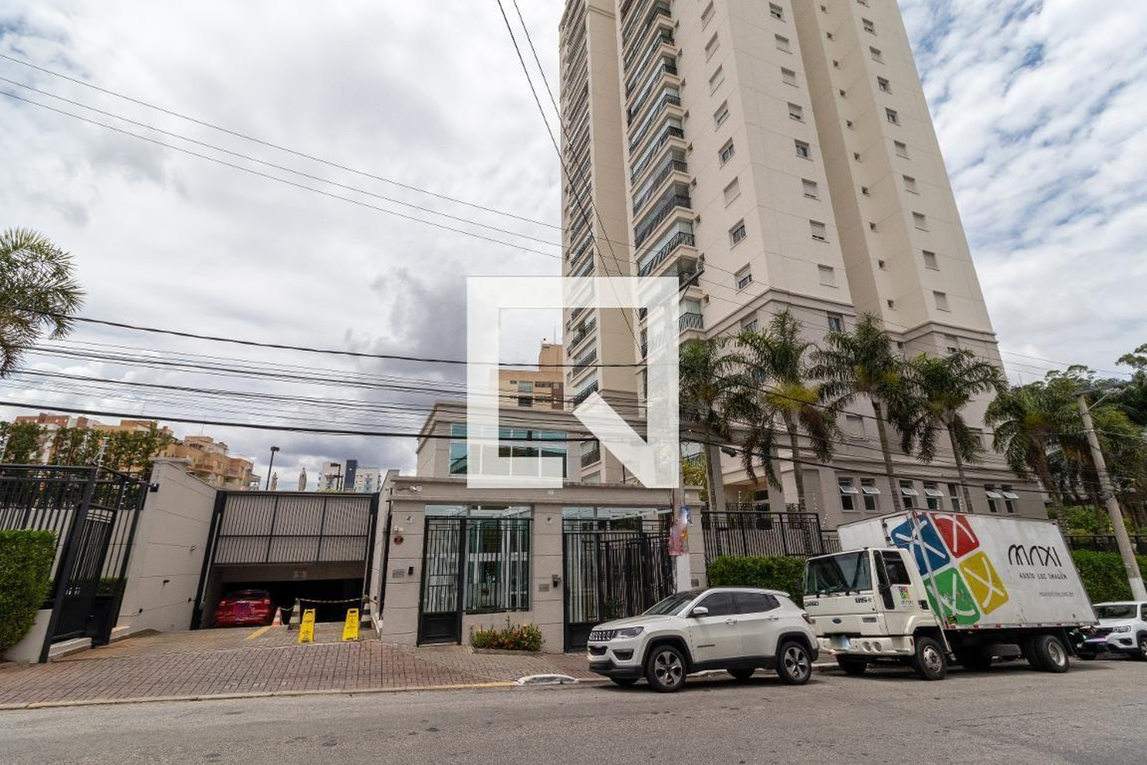 Fachada do Prédio Condomínio Impéria