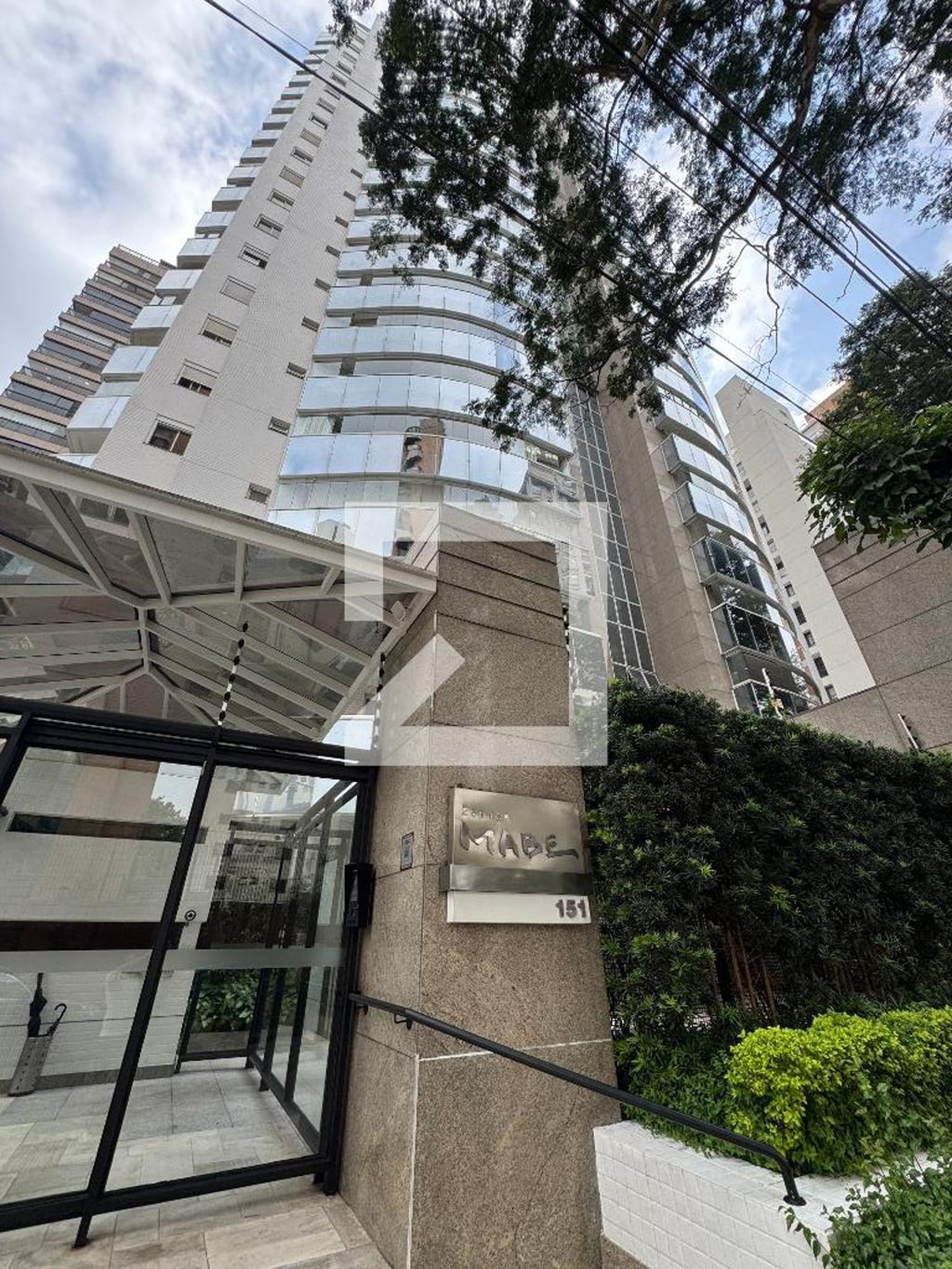 Fachada Condomínio Espaço Mabe