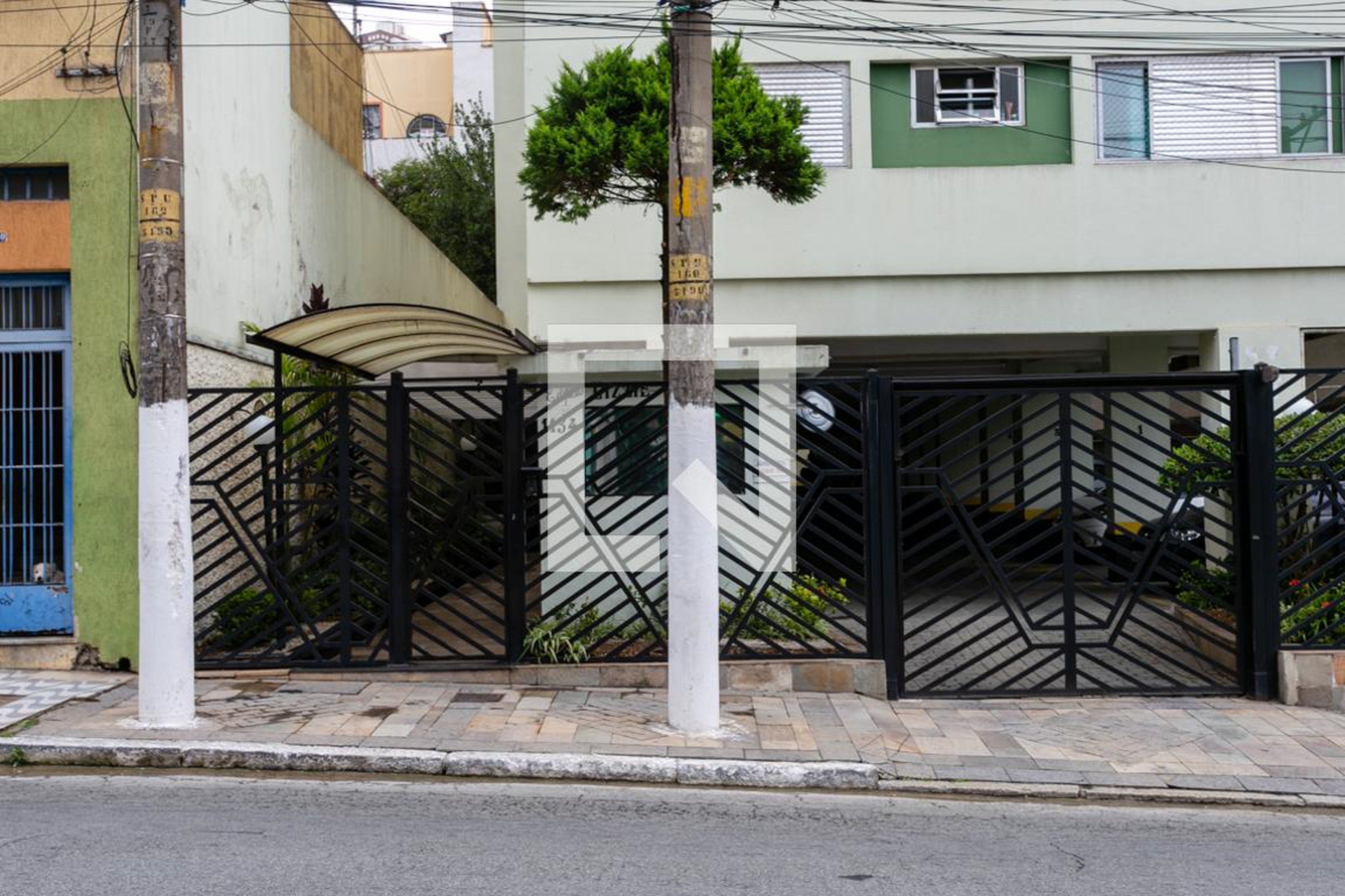 Fachada do condomínio Edifício Lizzie